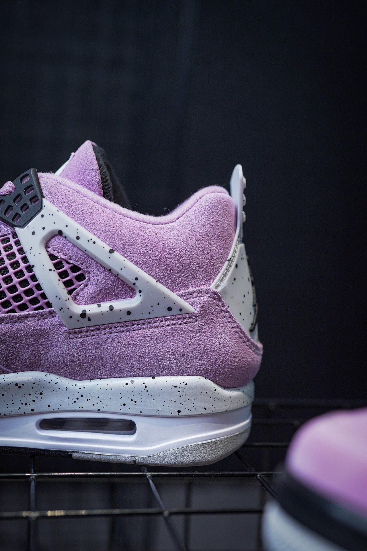 Air Jordan 4 'Orchid' Pink and Black