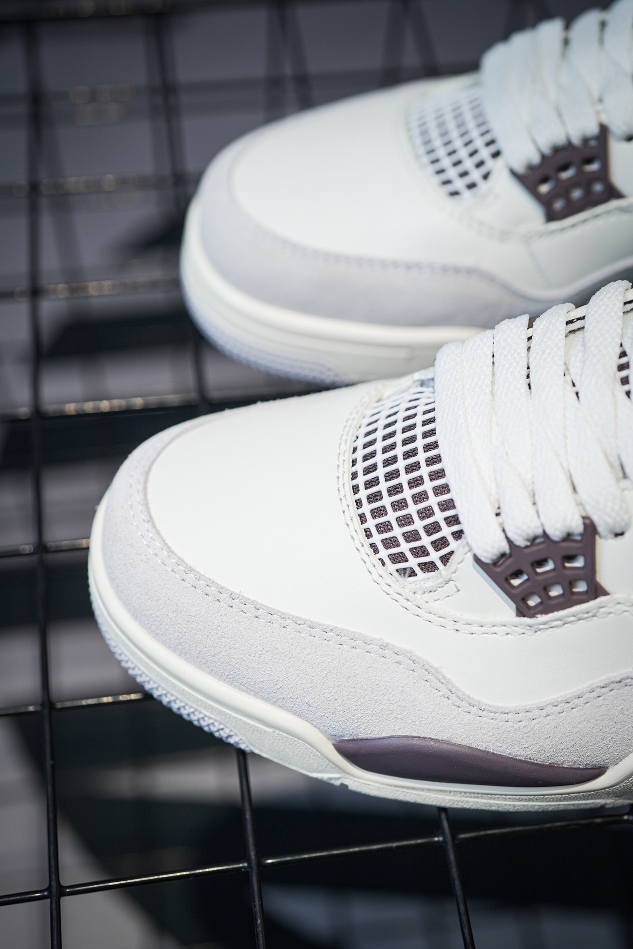 Air Jordan 4 White Brown
