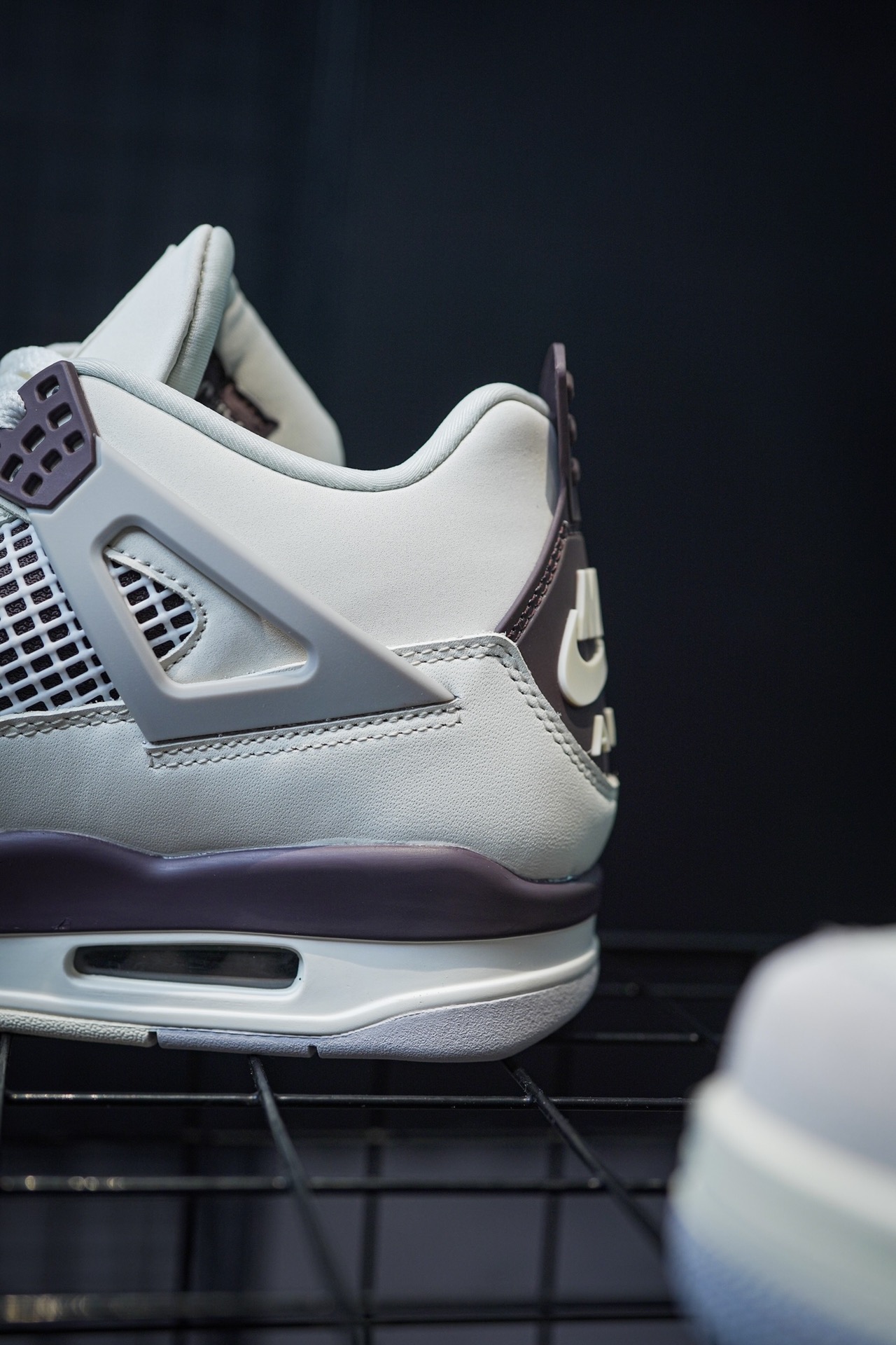 Air Jordan 4 White Brown