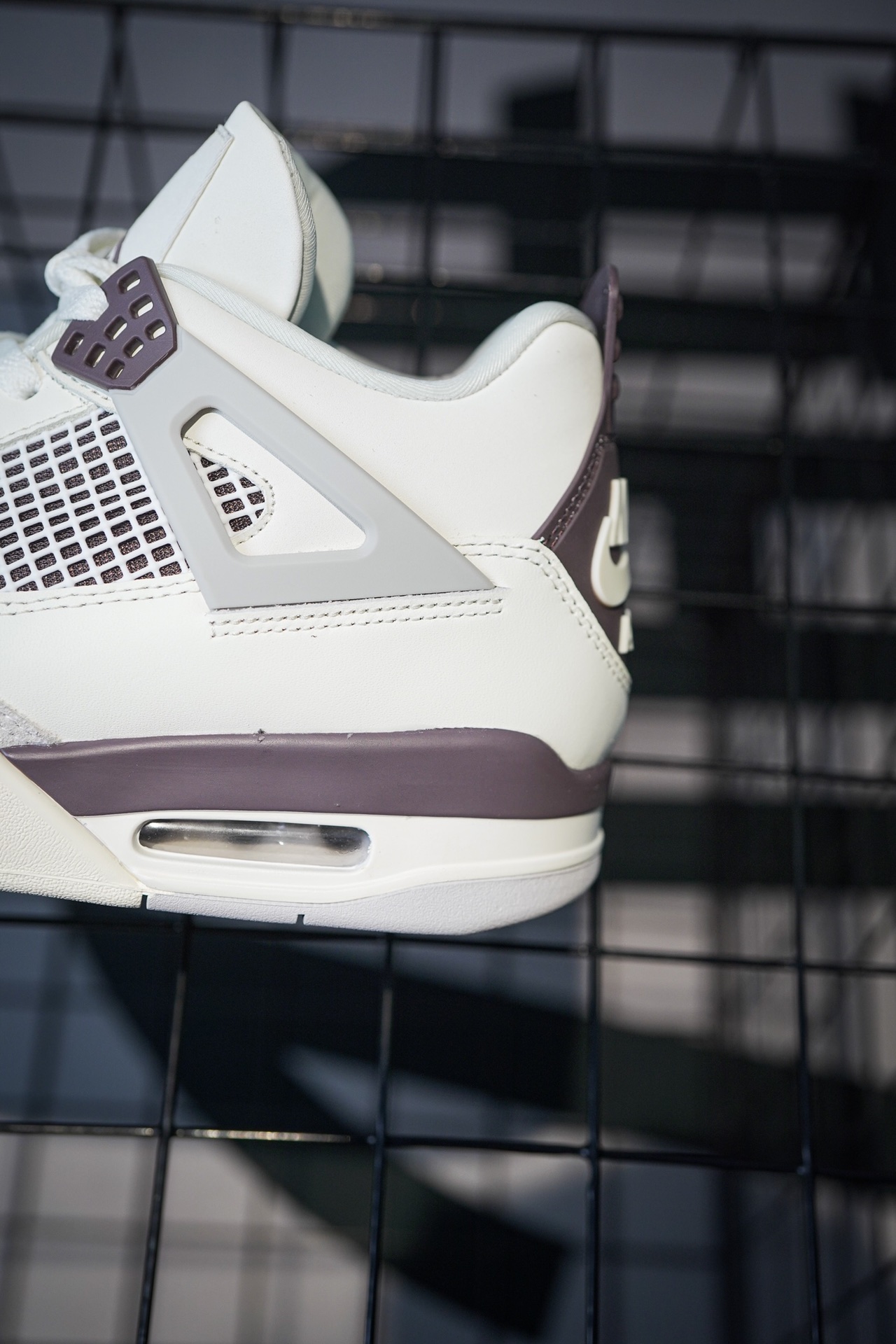 Air Jordan 4 White Brown