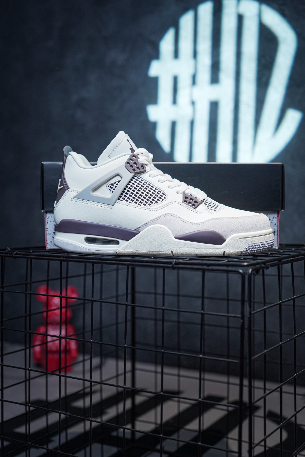 Air Jordan 4 White Brown
