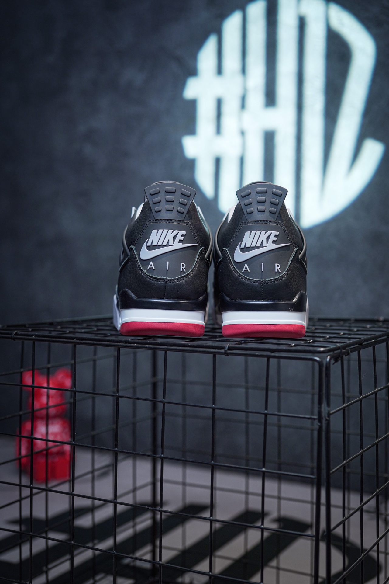 Air Jordan 4 'Bred Reimagined' black and red leather 2024