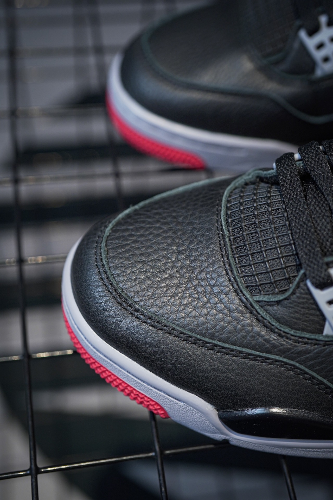 Air Jordan 4 'Bred Reimagined' black and red leather 2024