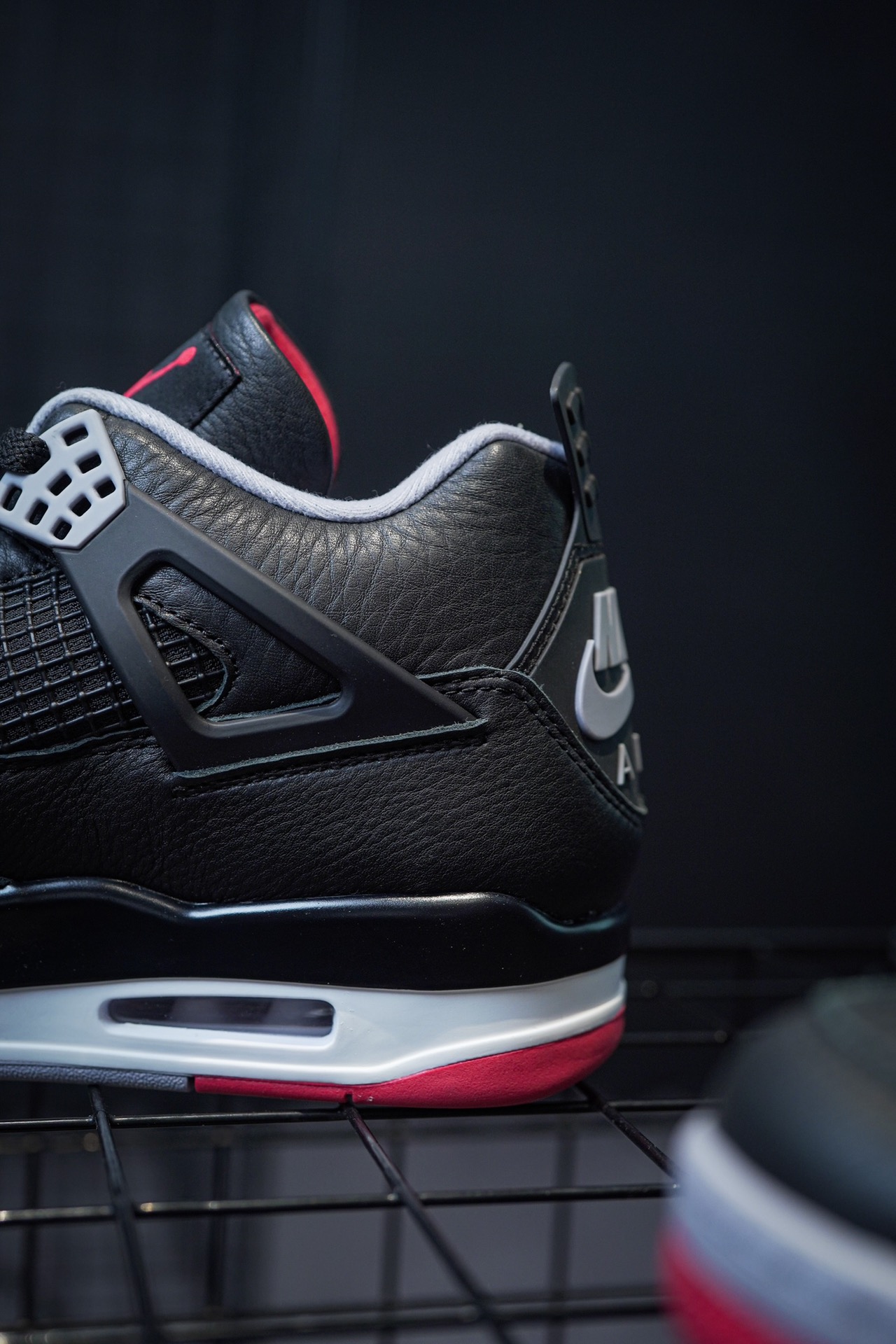 Air Jordan 4 'Bred Reimagined' black and red leather 2024