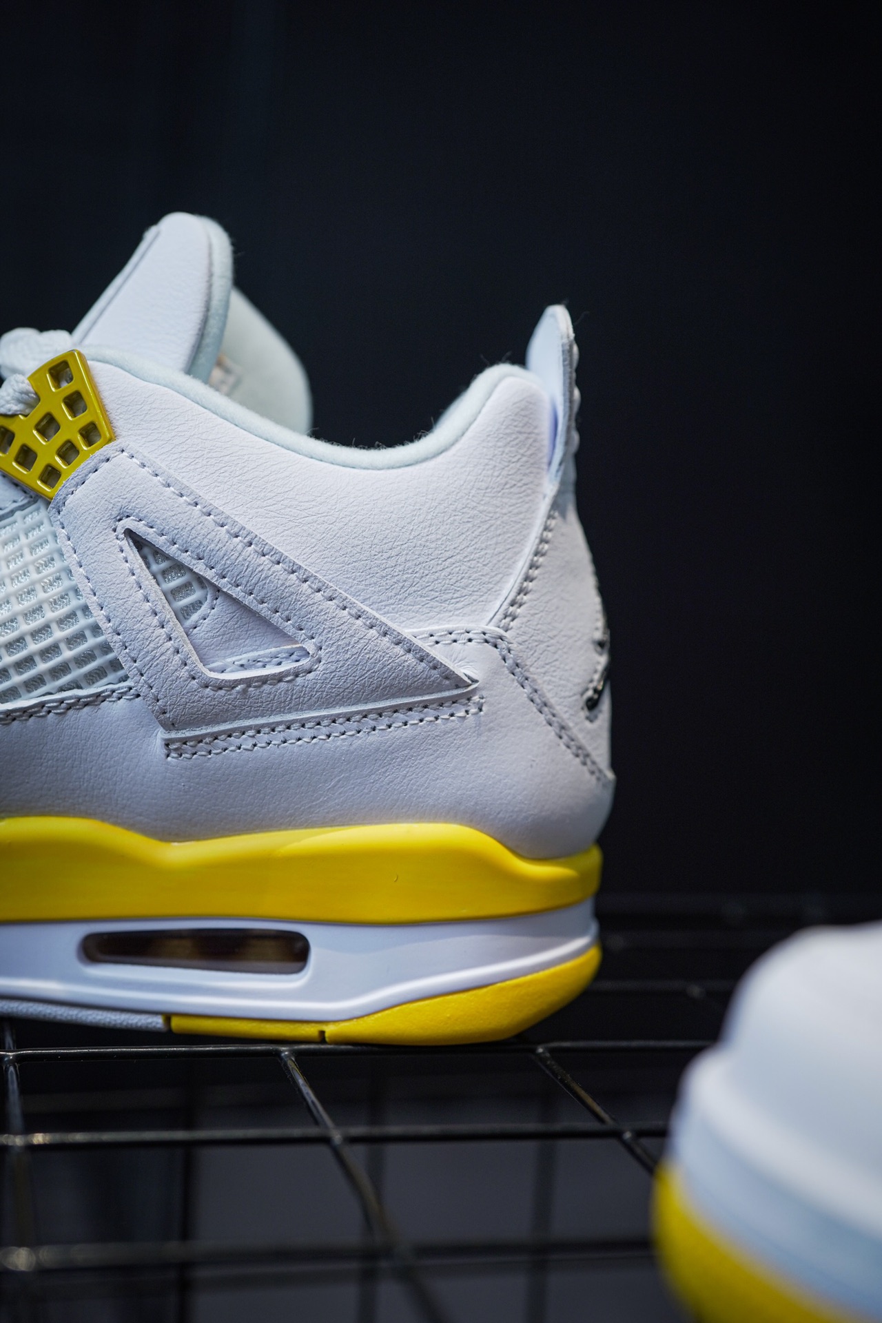 Air Jordan 4 Platinum Yellow