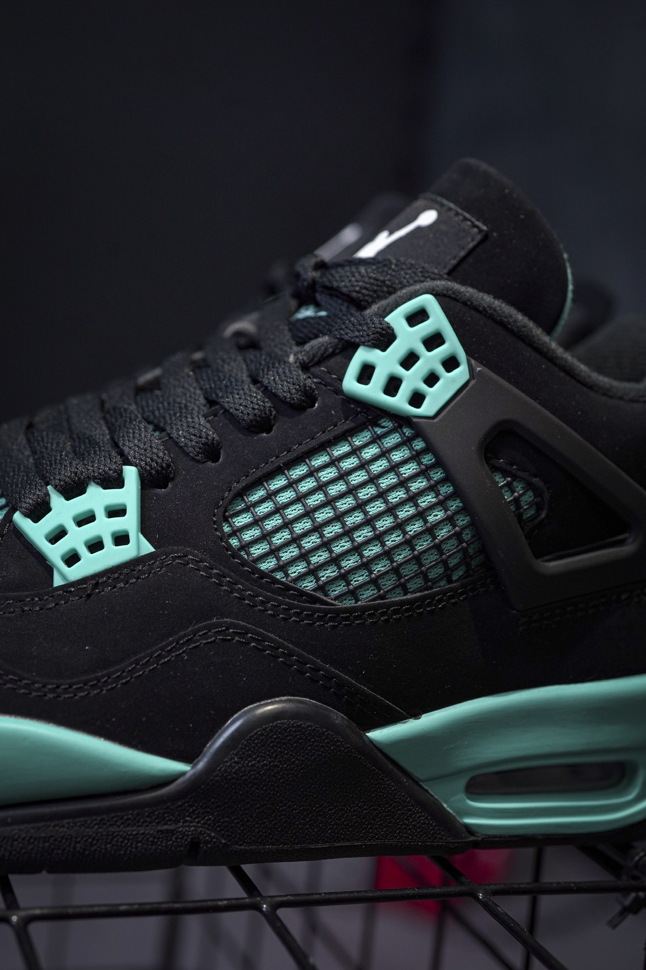 Air Jordan 4 Retro Black Tiffany Blue