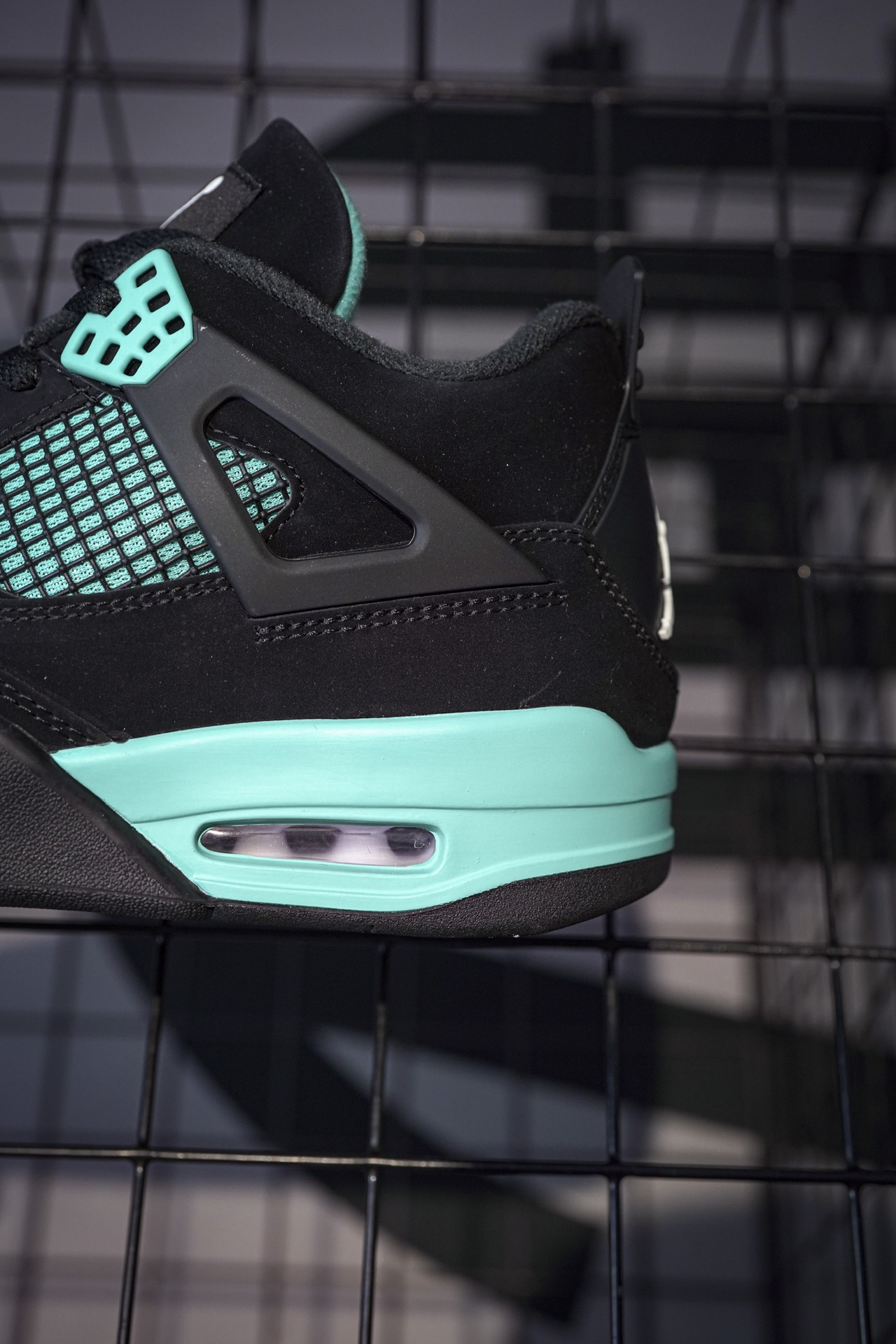 Air Jordan 4 Retro Black Tiffany Blue