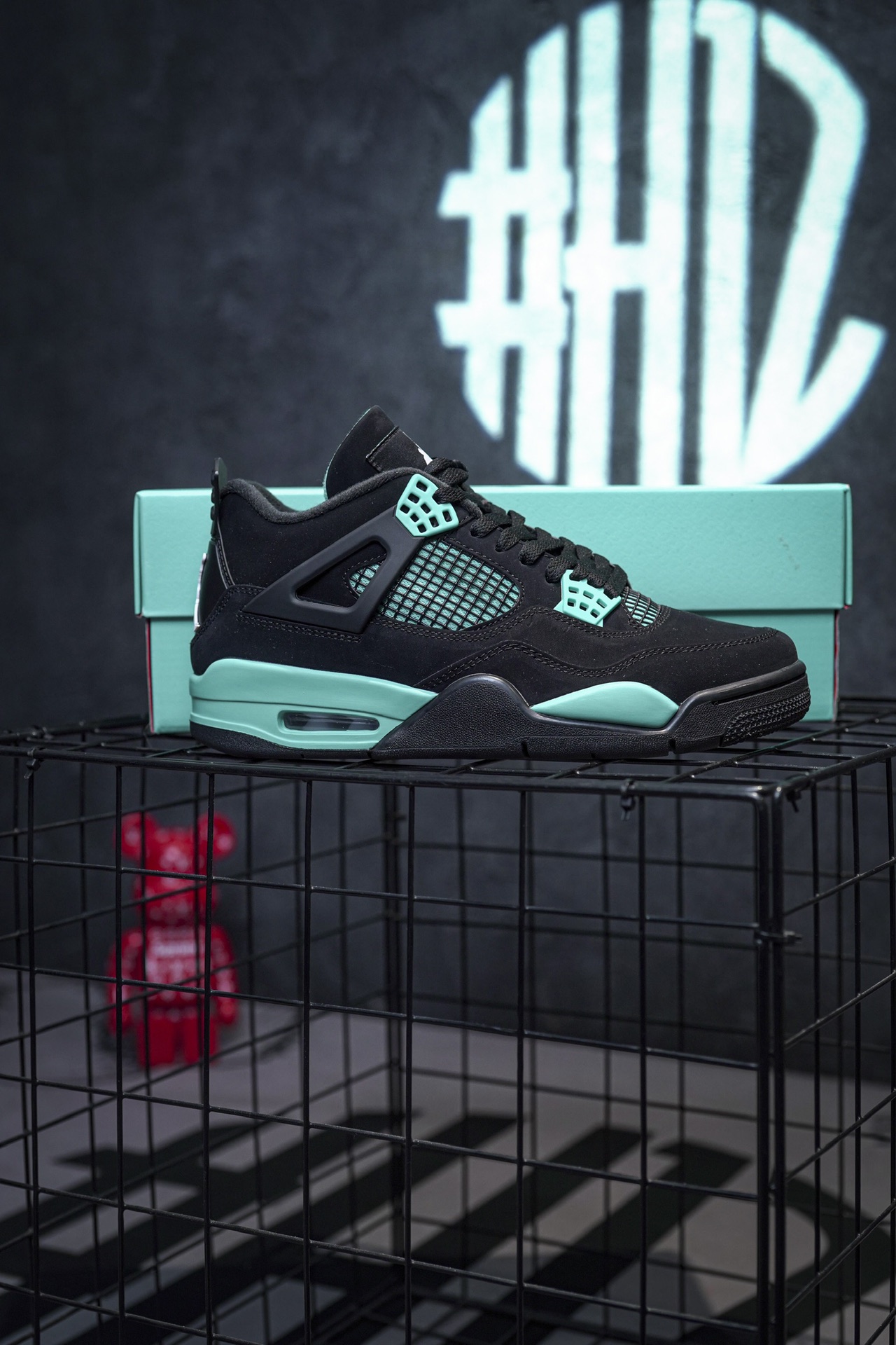 Air Jordan 4 Retro Black Tiffany Blue