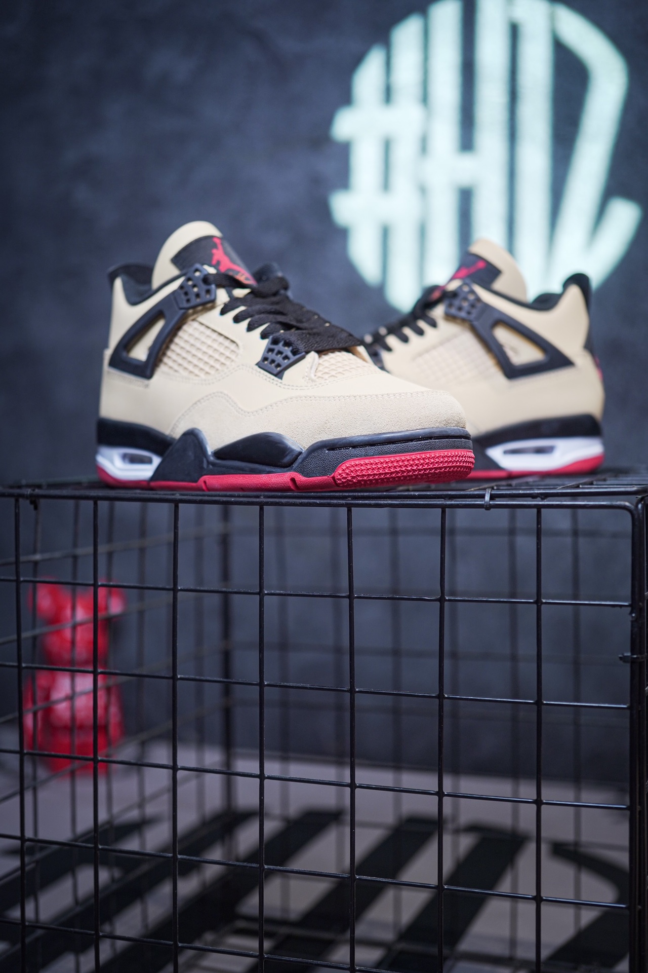 Air Jordan 4 'Pizza' Black Brown