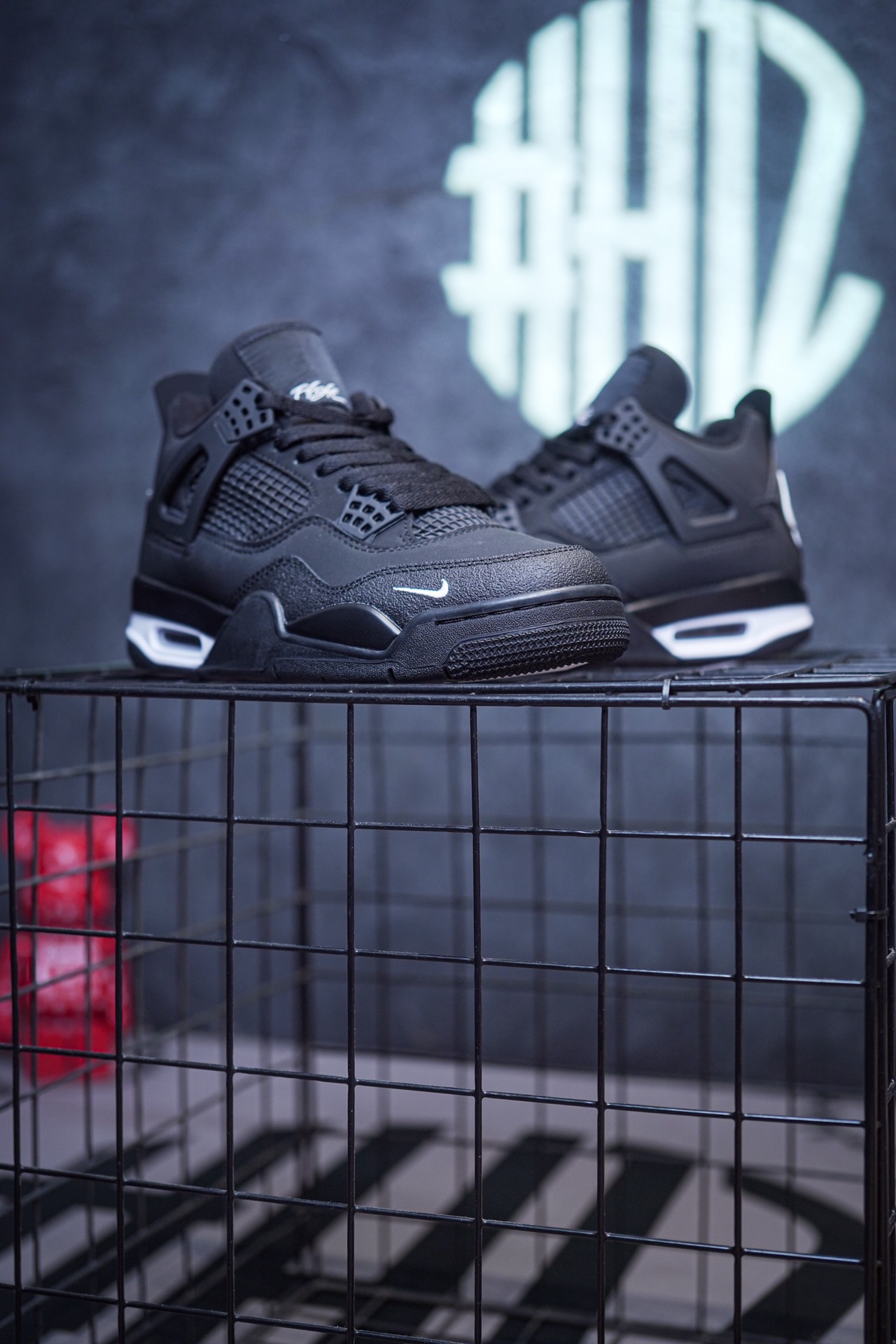Air Jordan 4 'Black Cat' 2025