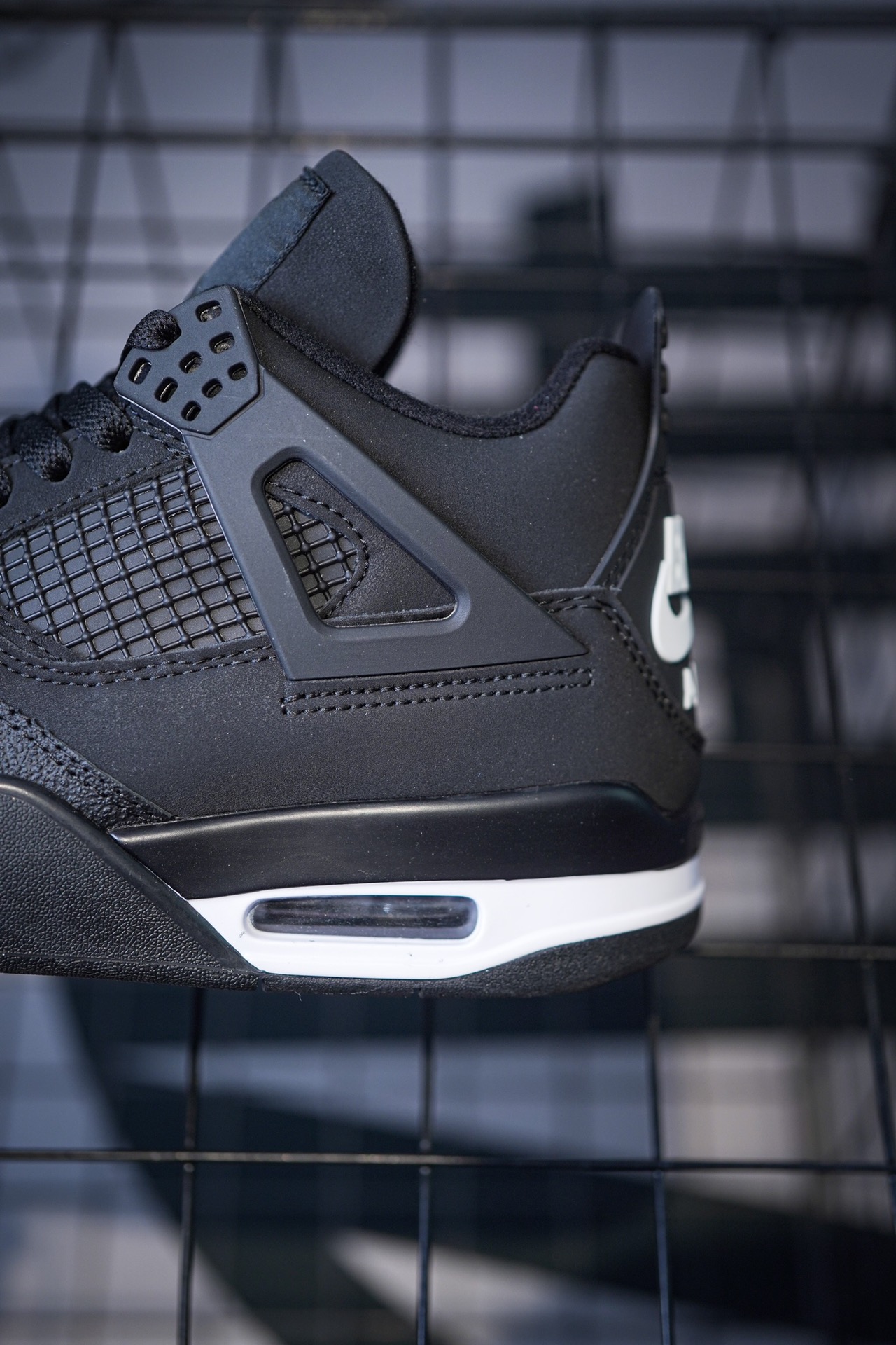 Air Jordan 4 'Black Cat' 2025