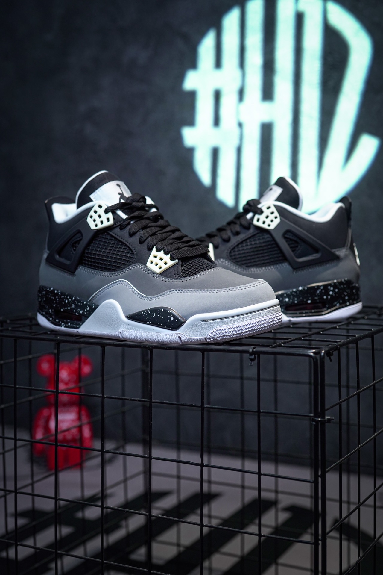 Air Jordan 4 Retro Fear Pack