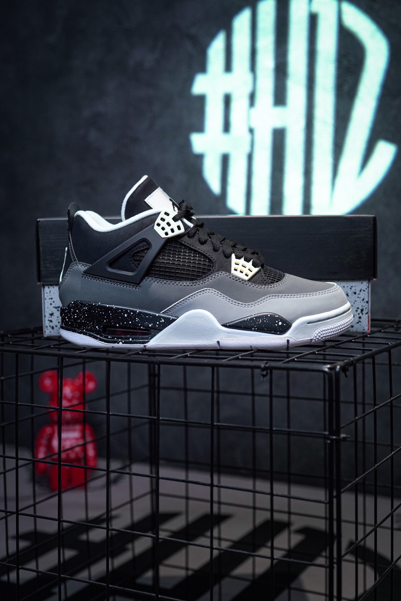 Air Jordan 4 Retro Fear Pack