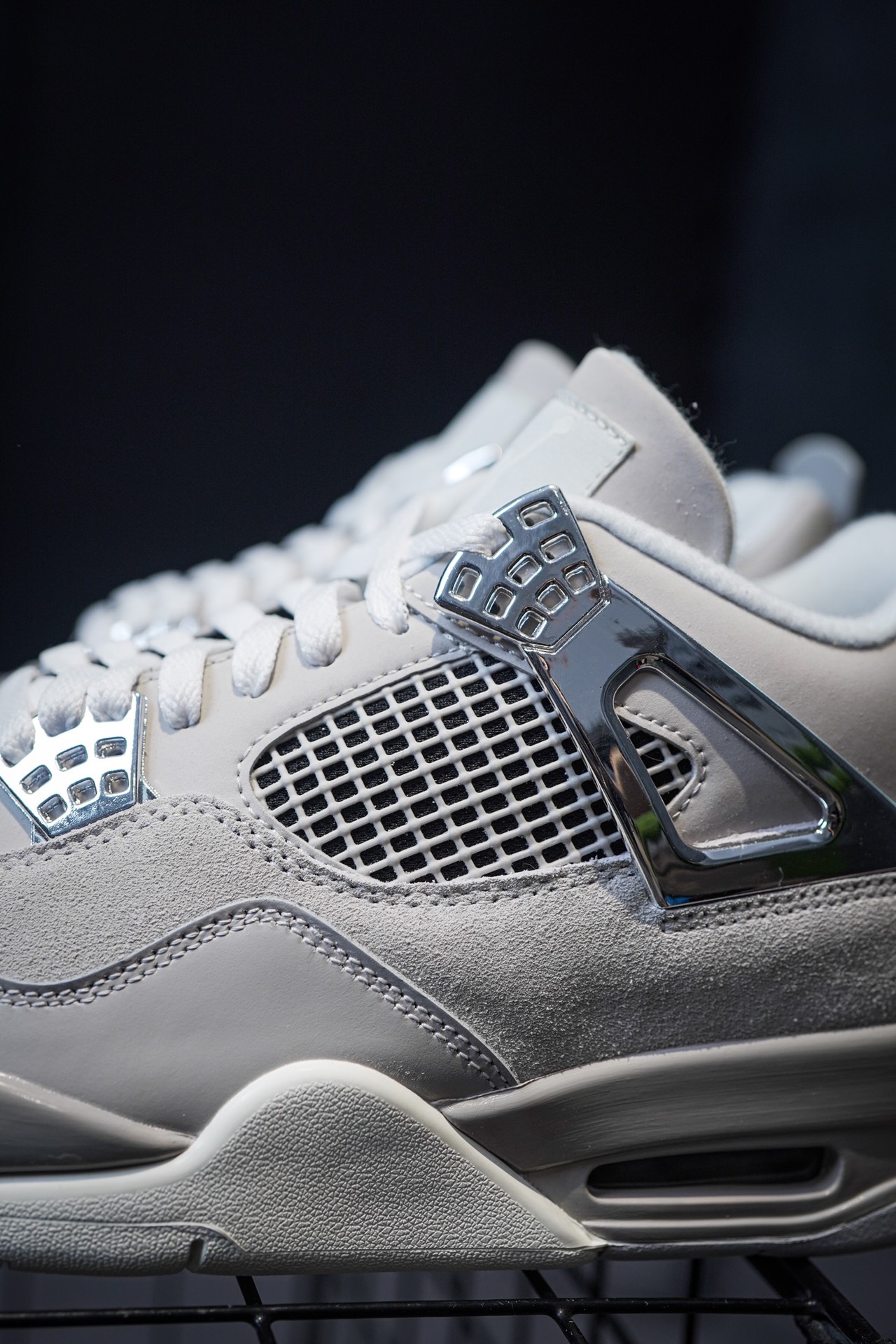 Air Jordan 4 Retro Pure Money Pure White Silver Buckle