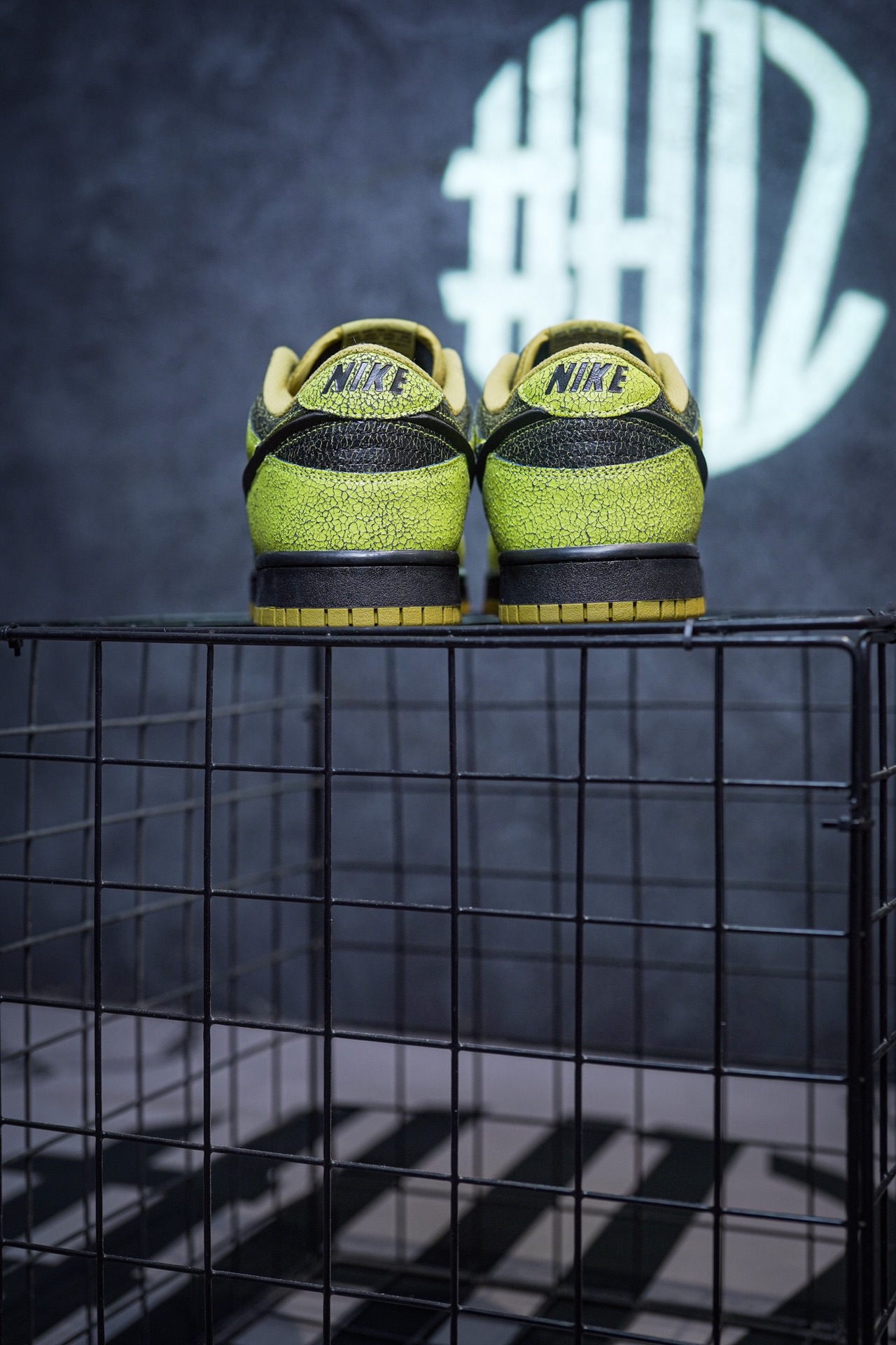 NIKE Dunk Low "Halloween"