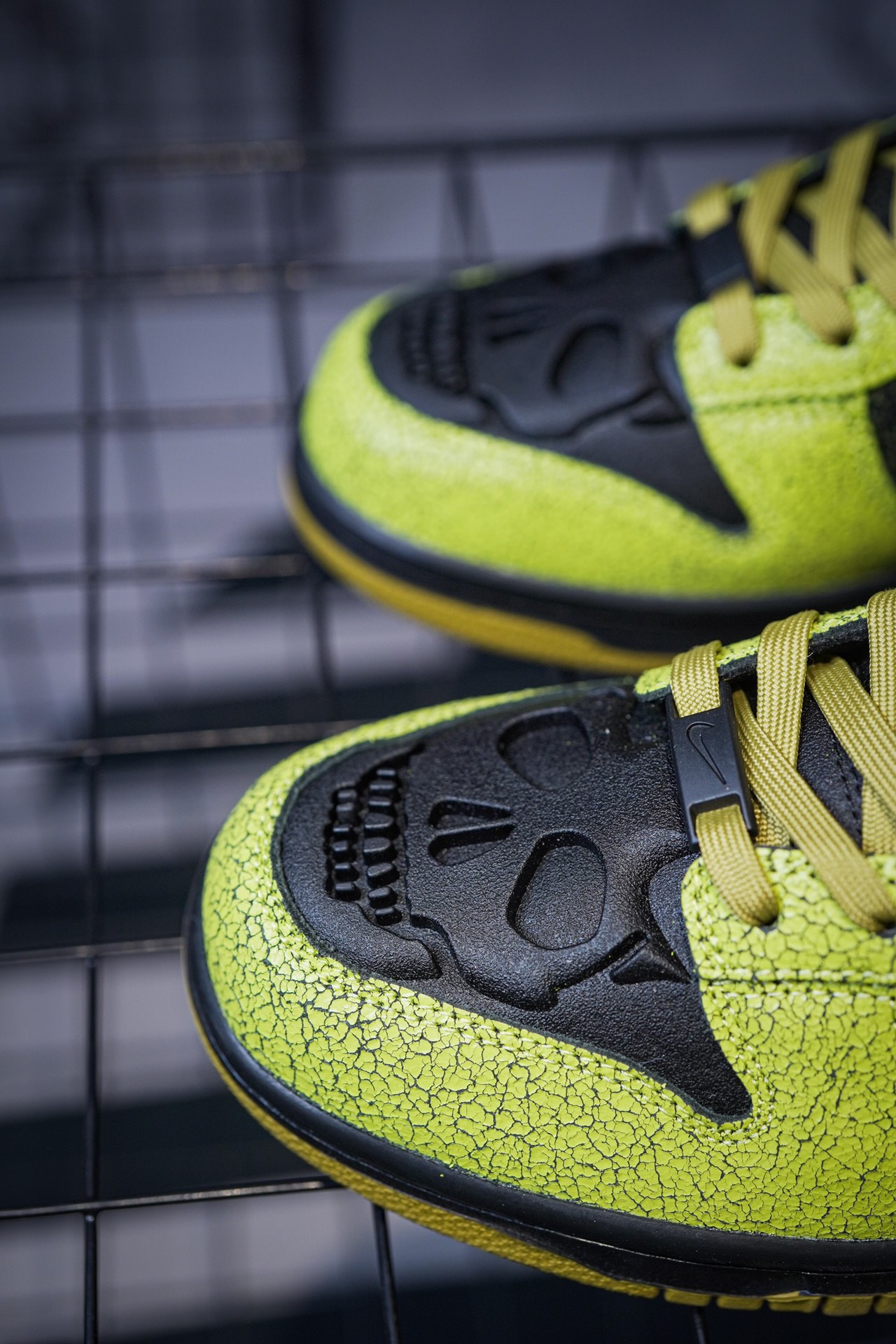 NIKE Dunk Low "Halloween"