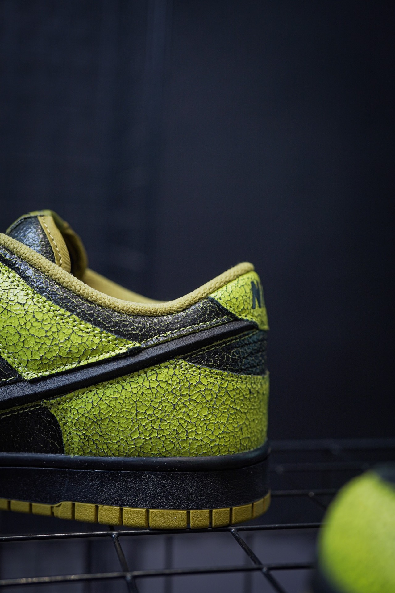 NIKE Dunk Low "Halloween"