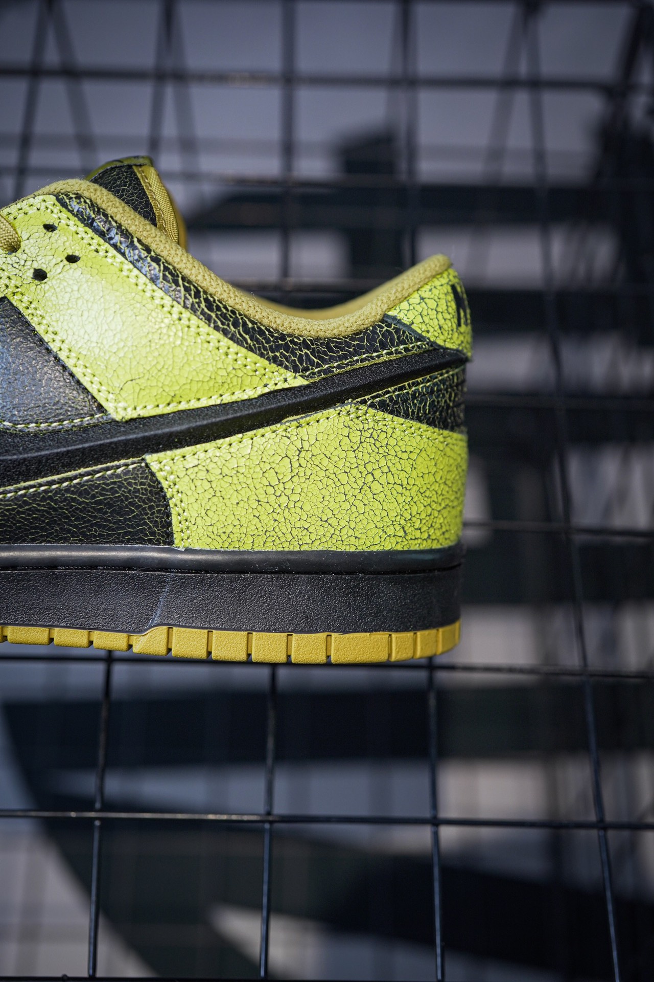 NIKE Dunk Low "Halloween"