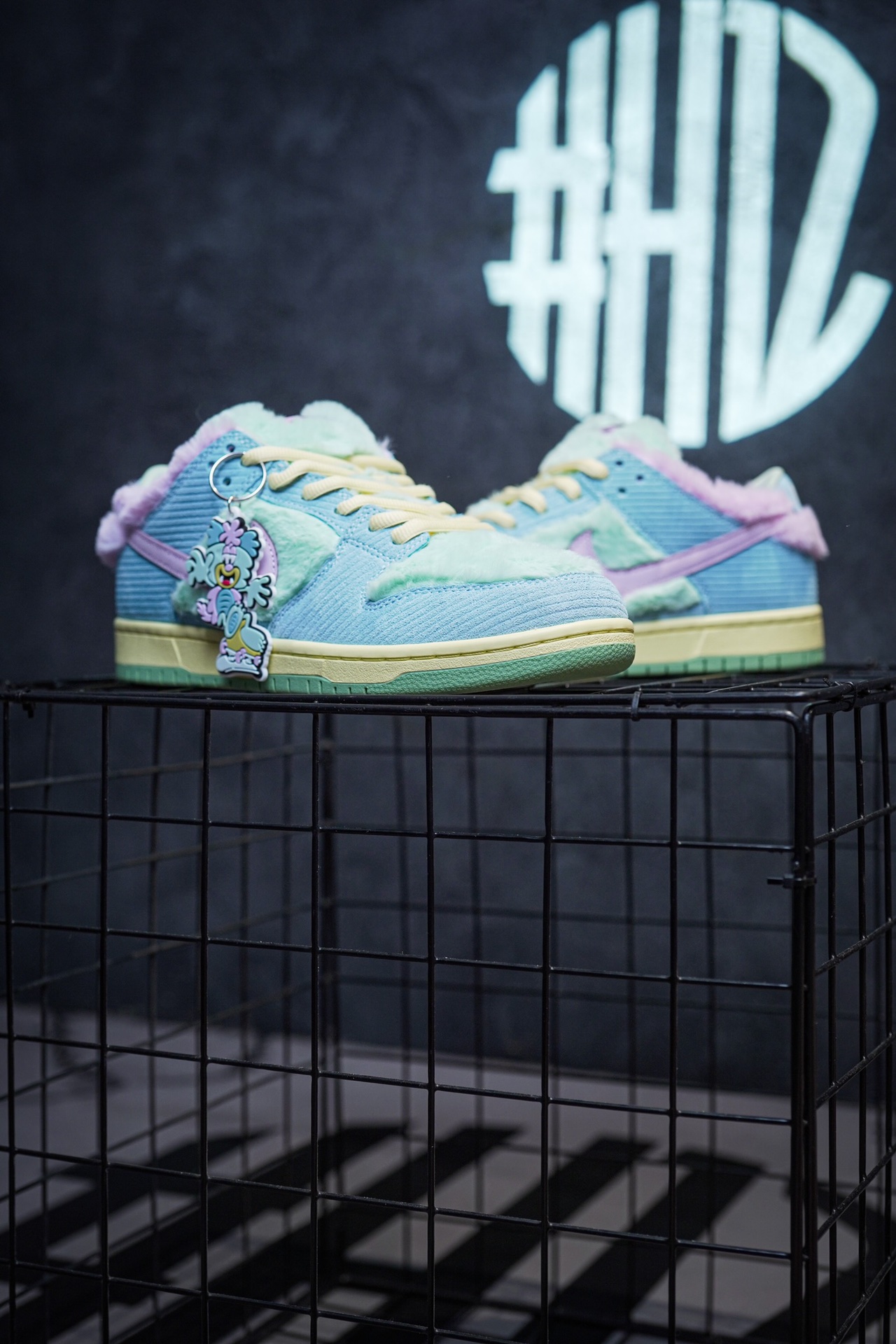 Nike SB Dunk Low Verdy Visty