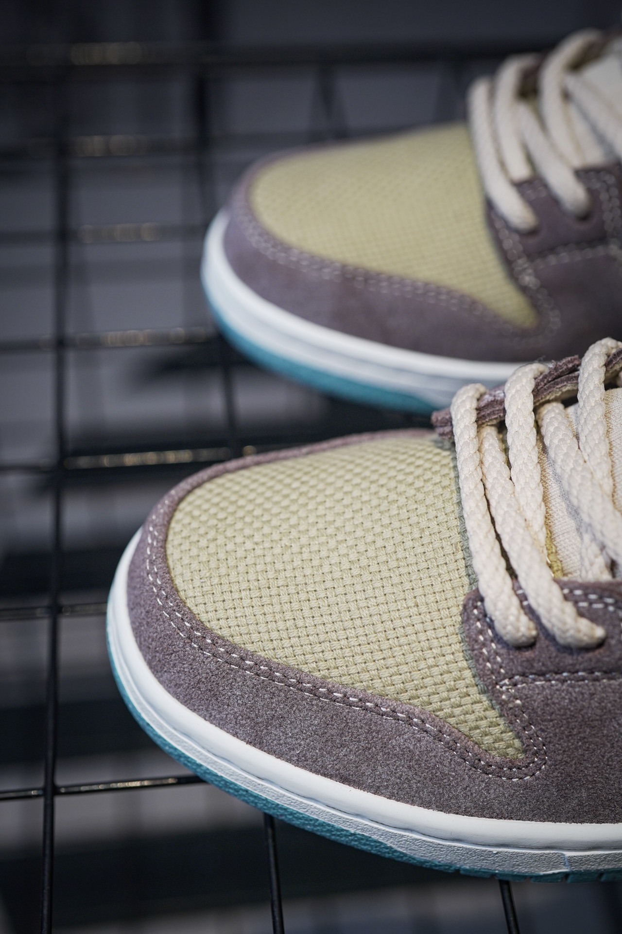Nike SB Dunk Low Pro Big Money Savings