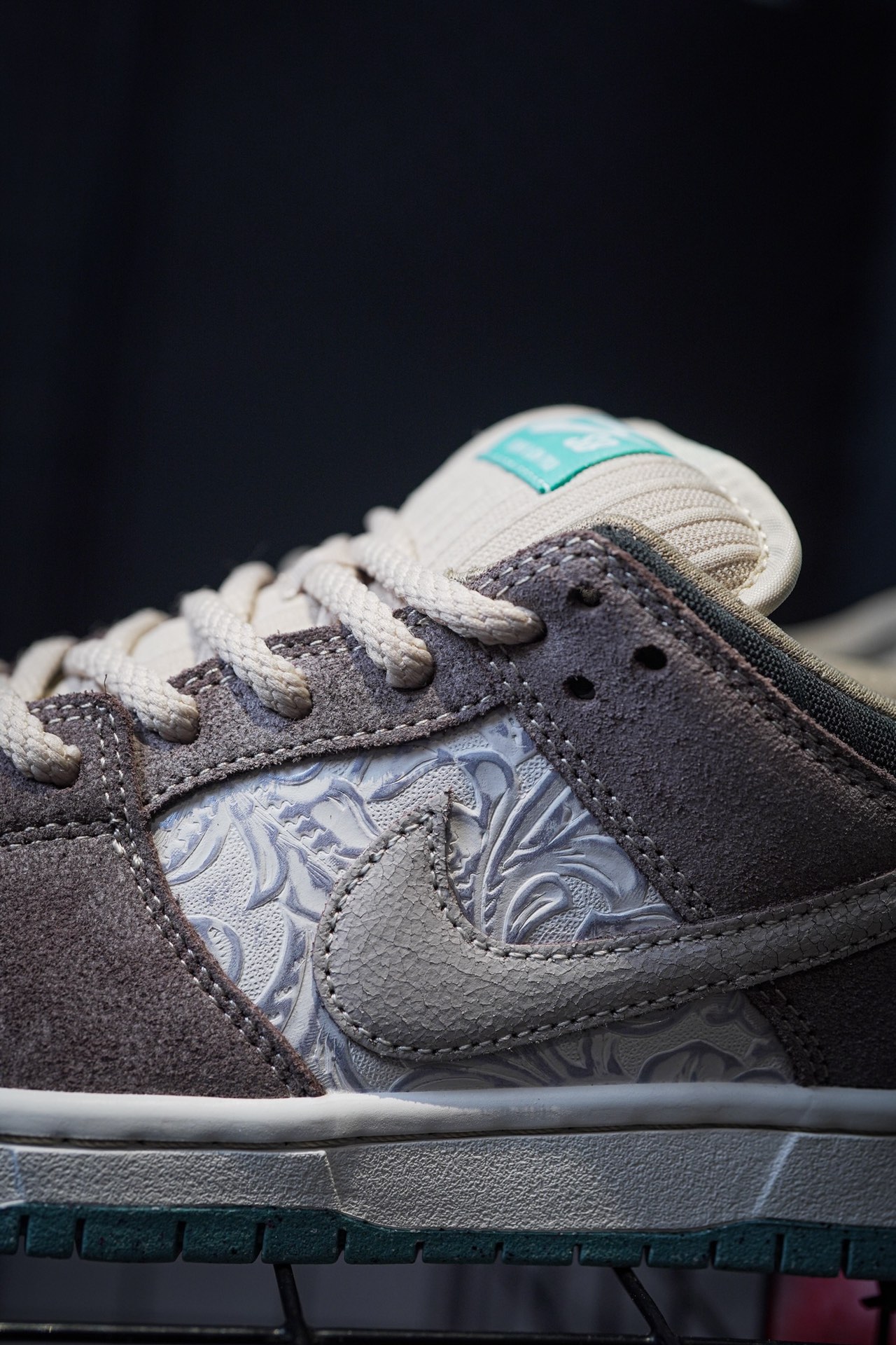 Nike SB Dunk Low Pro Big Money Savings