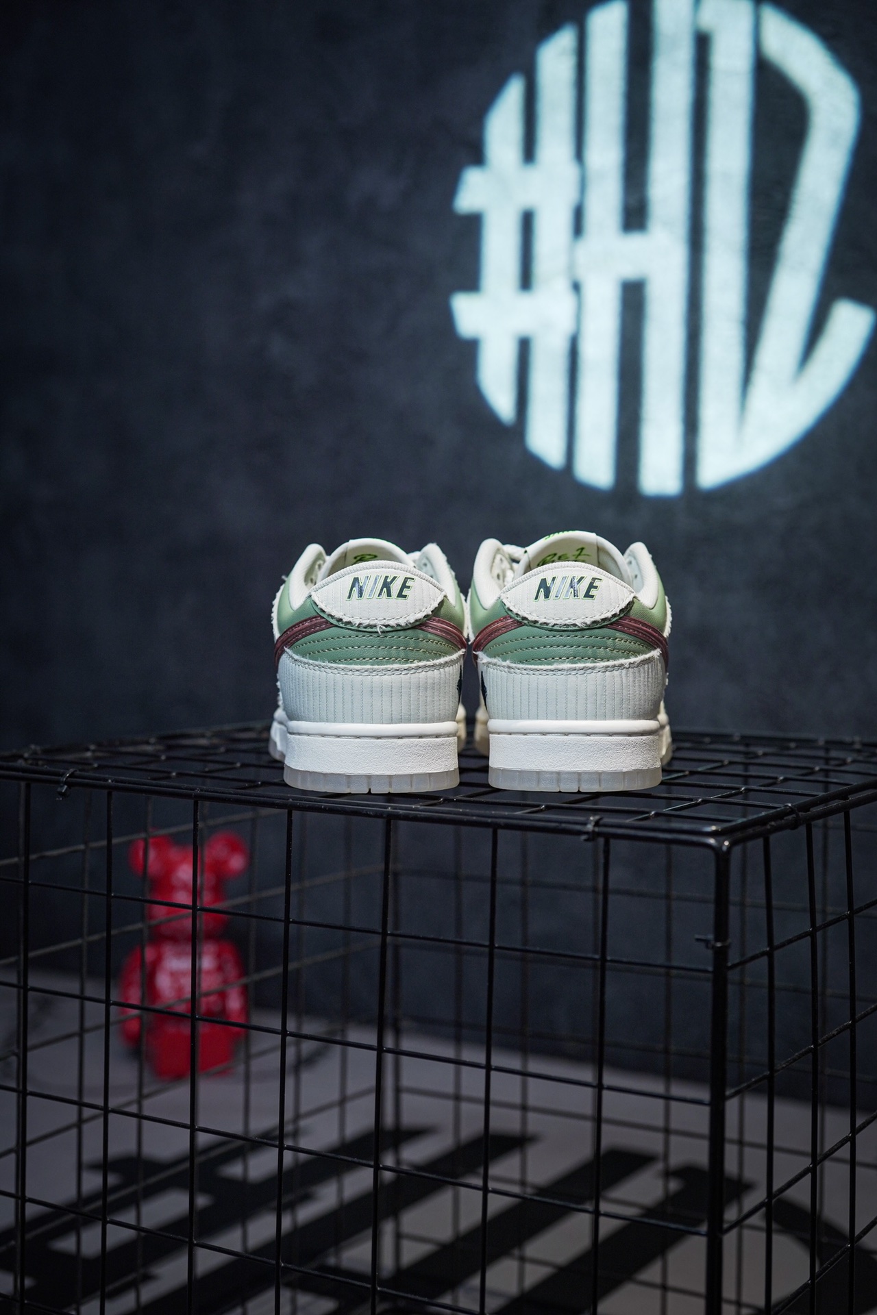 Nike Dunk Low Retro PRM Kyler Murray Be 1 of One