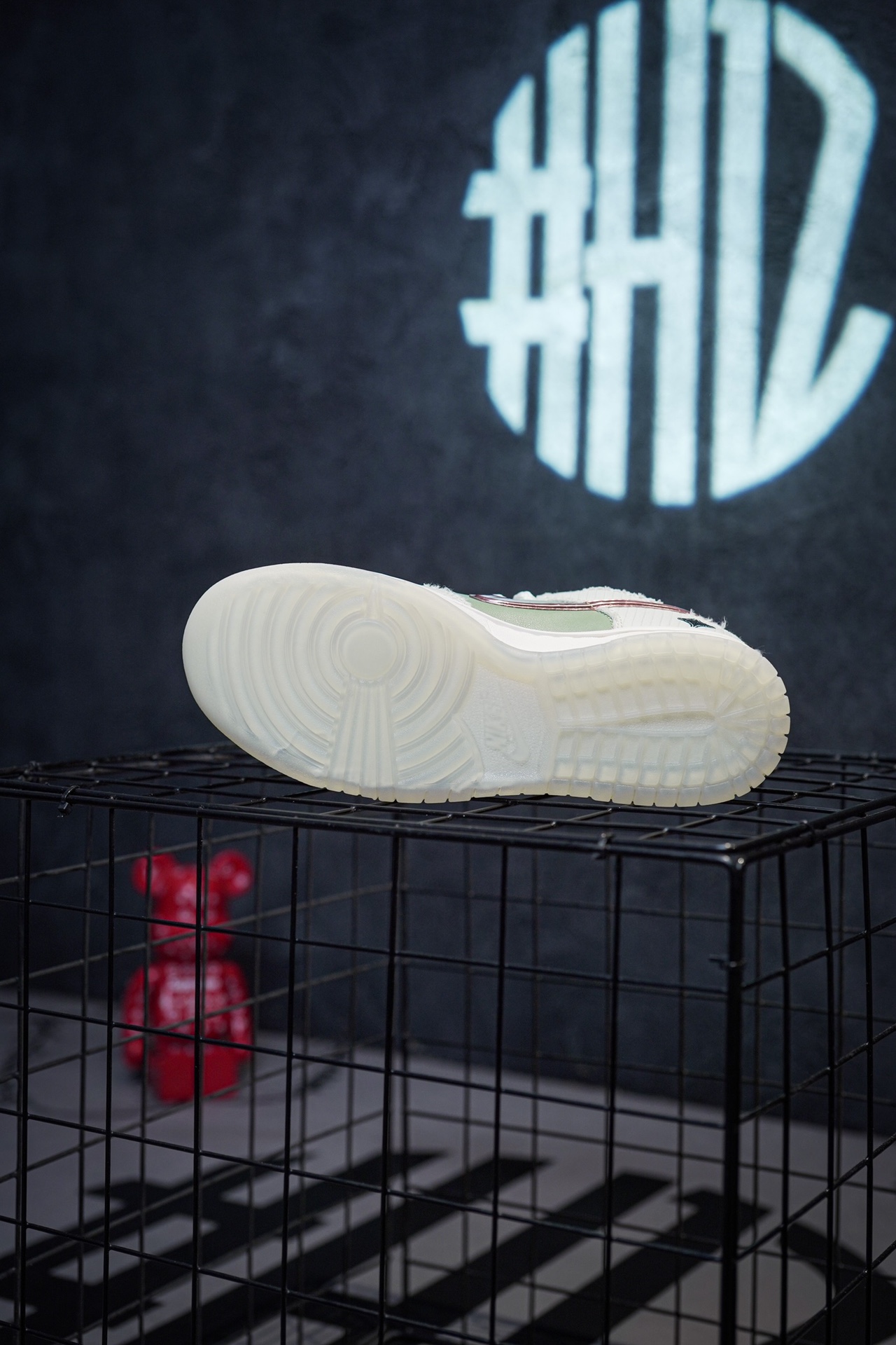 Nike Dunk Low Retro PRM Kyler Murray Be 1 of One