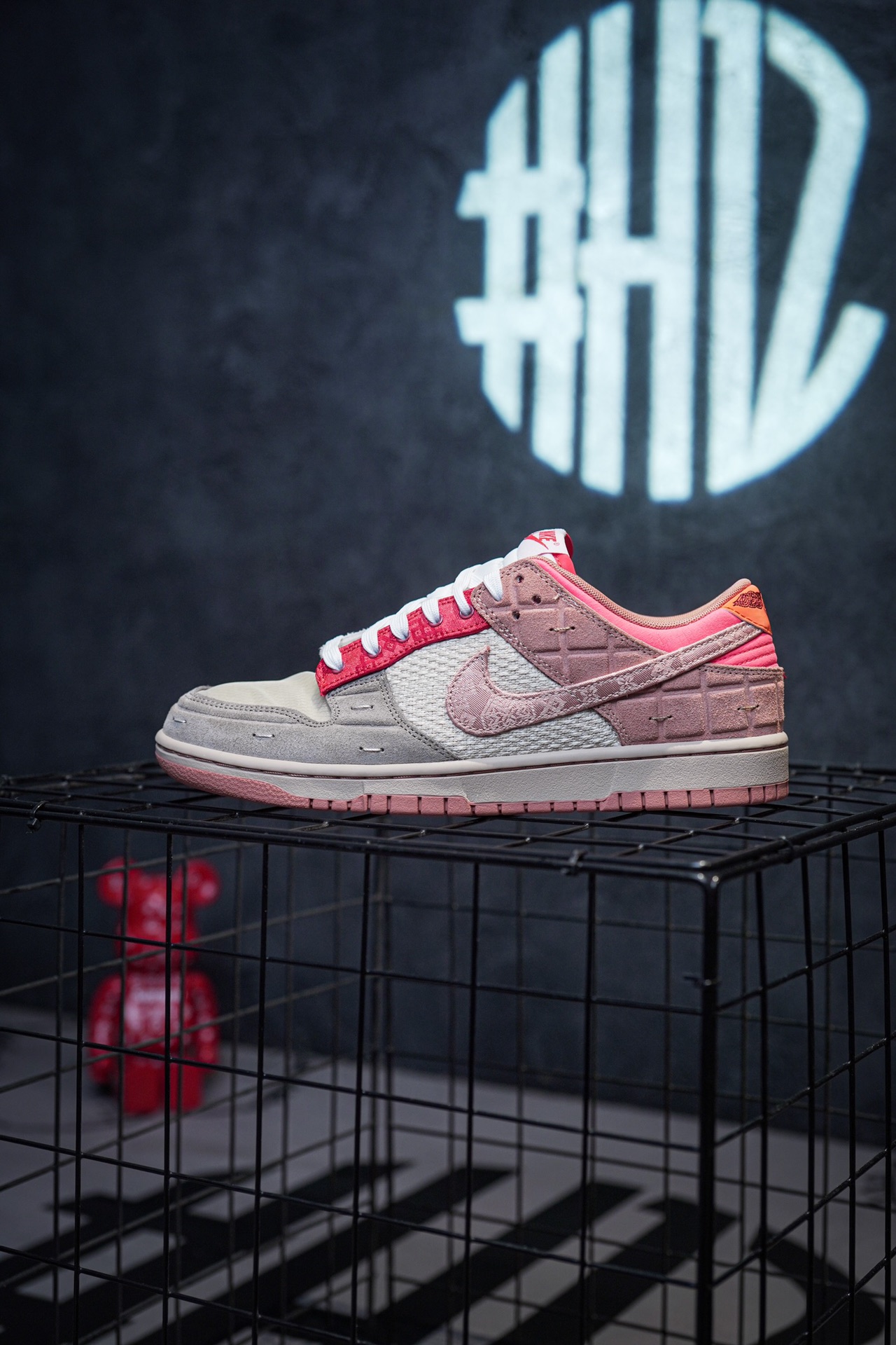 Nike Dunk Low SP What The CLOT