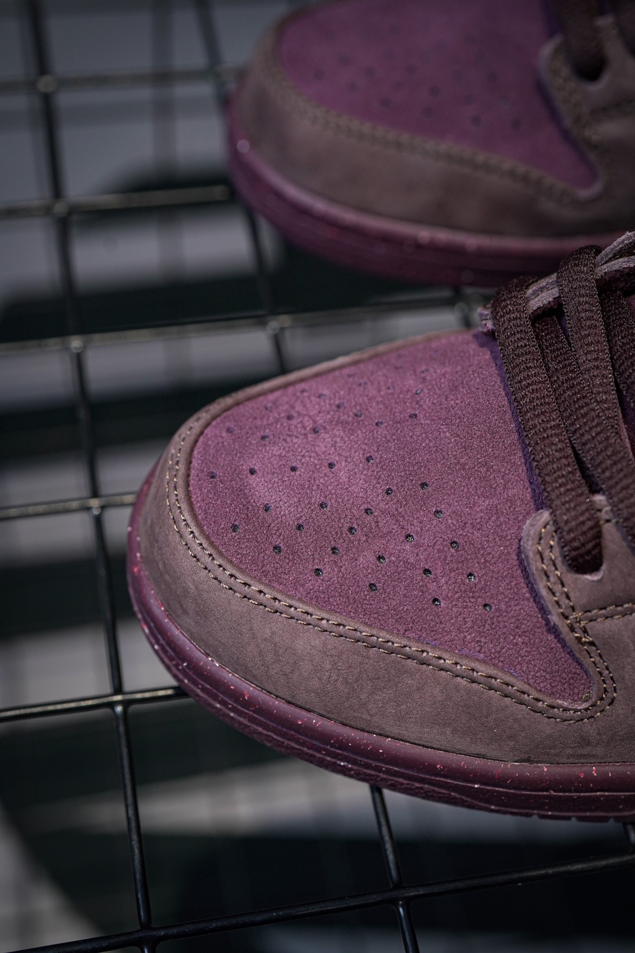 NIKE SB Dunk Low "Valentine's Day"