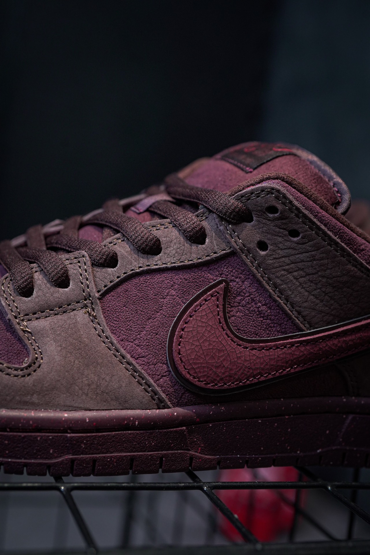 NIKE SB Dunk Low "Valentine's Day"