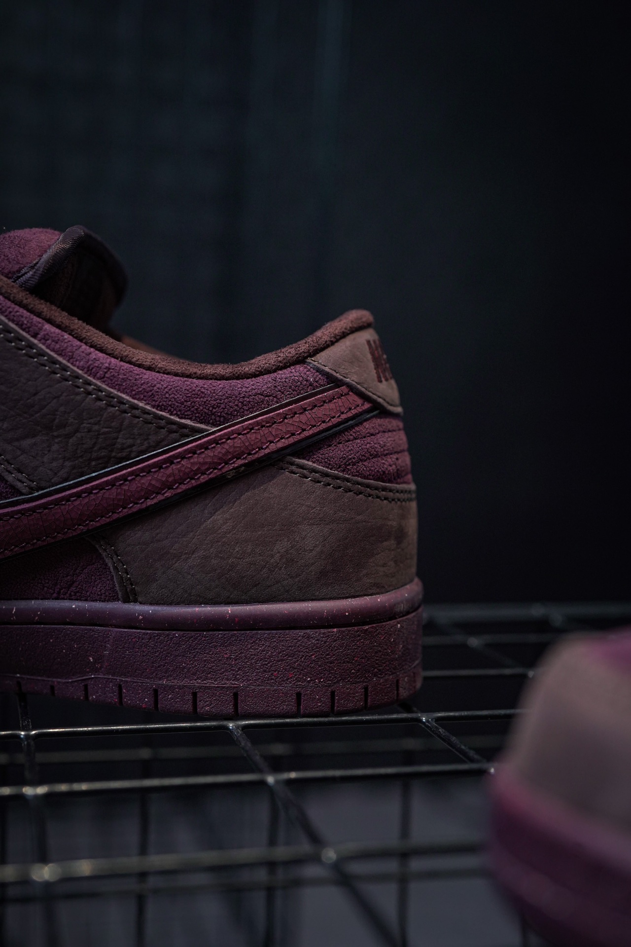 NIKE SB Dunk Low "Valentine's Day"