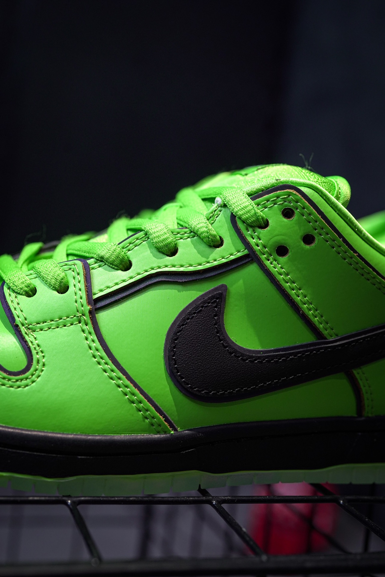The Powerpuff Girls x NIKE SB Dunk Low