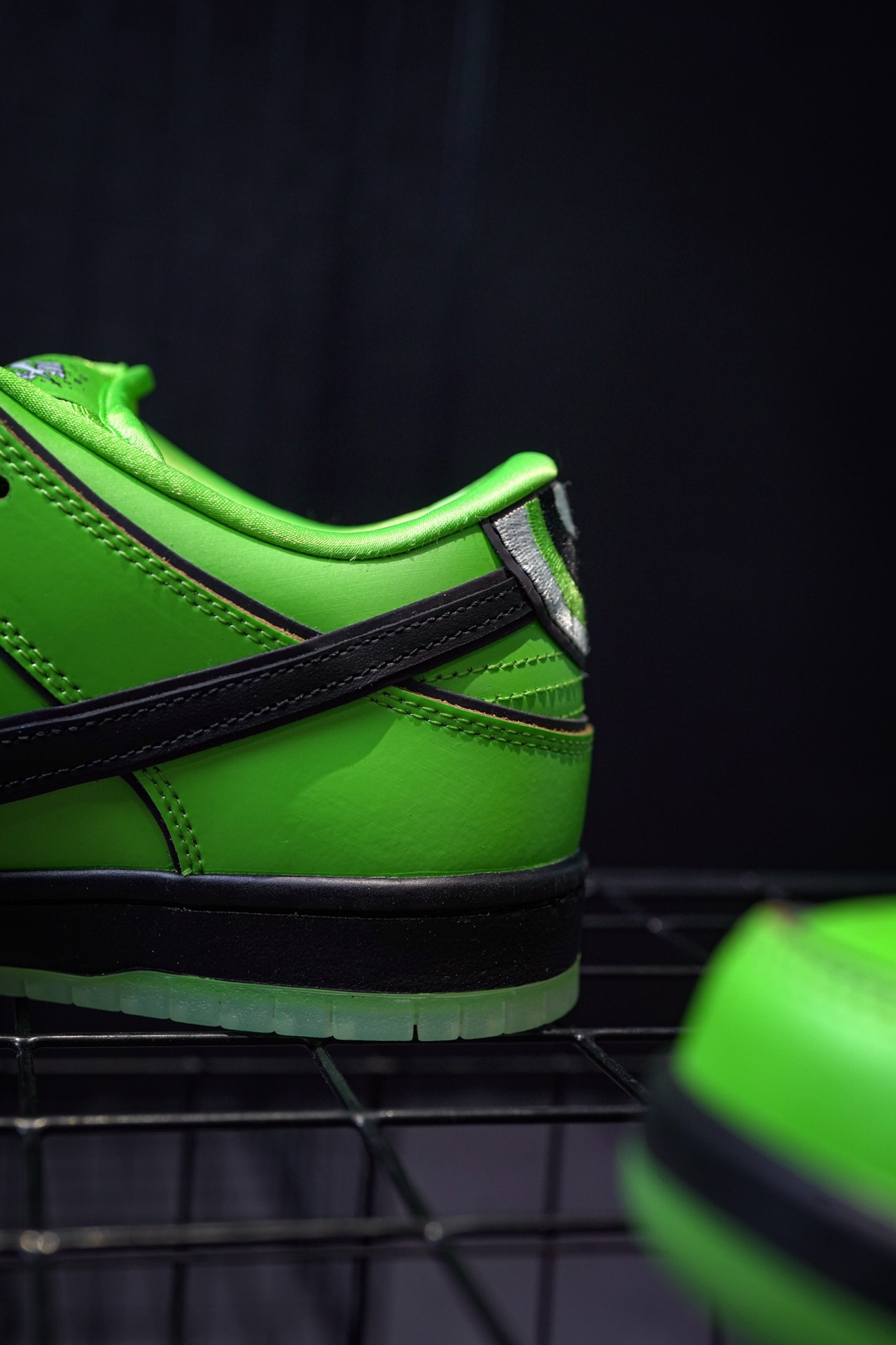 The Powerpuff Girls x NIKE SB Dunk Low