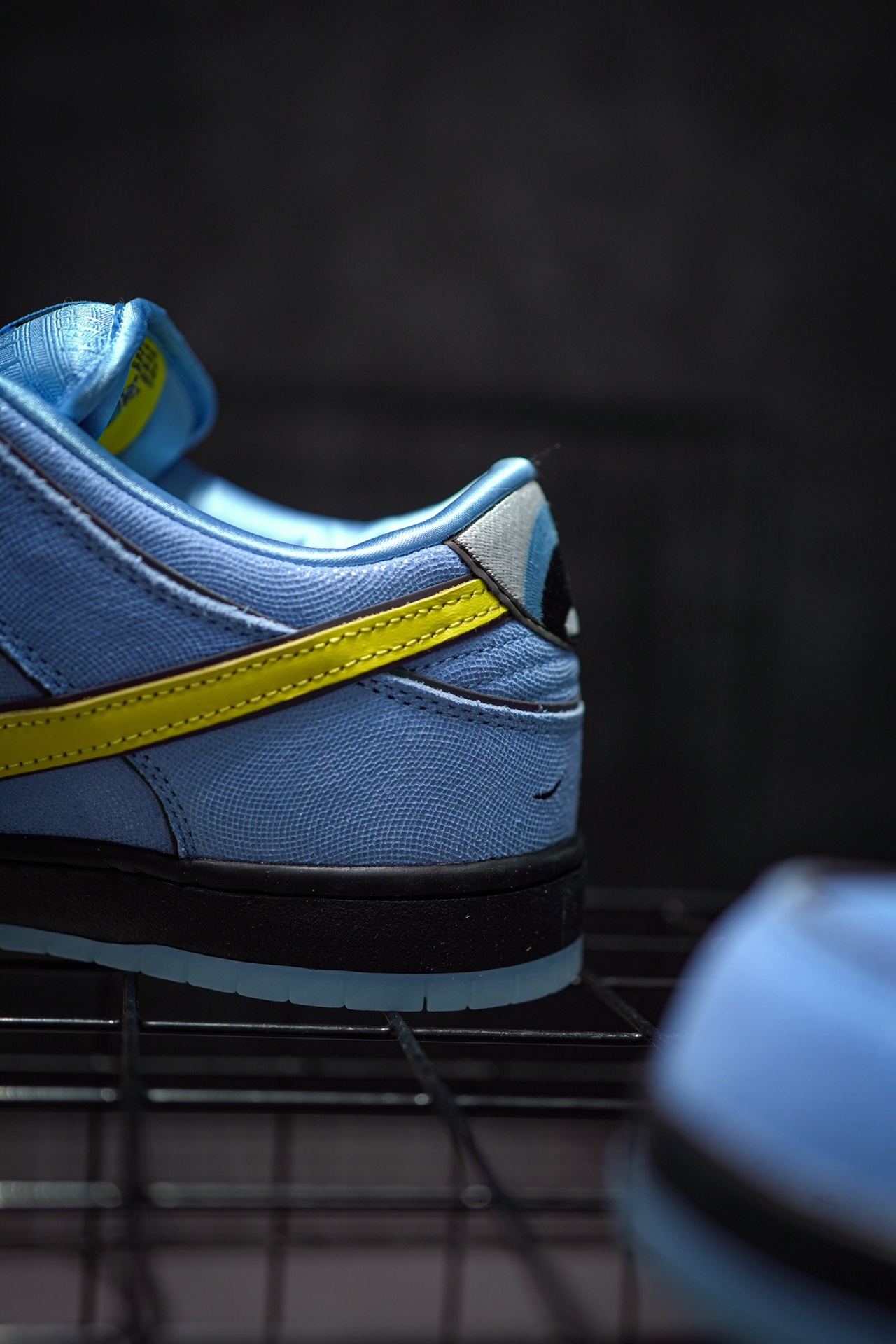 The Powerpuff Girls x NIKE SB Dunk Low