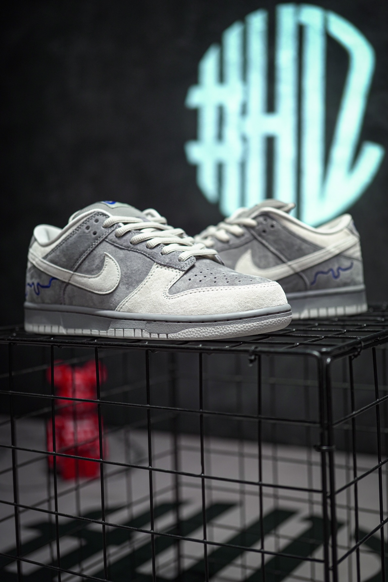 NIKE SB Dunk Low London