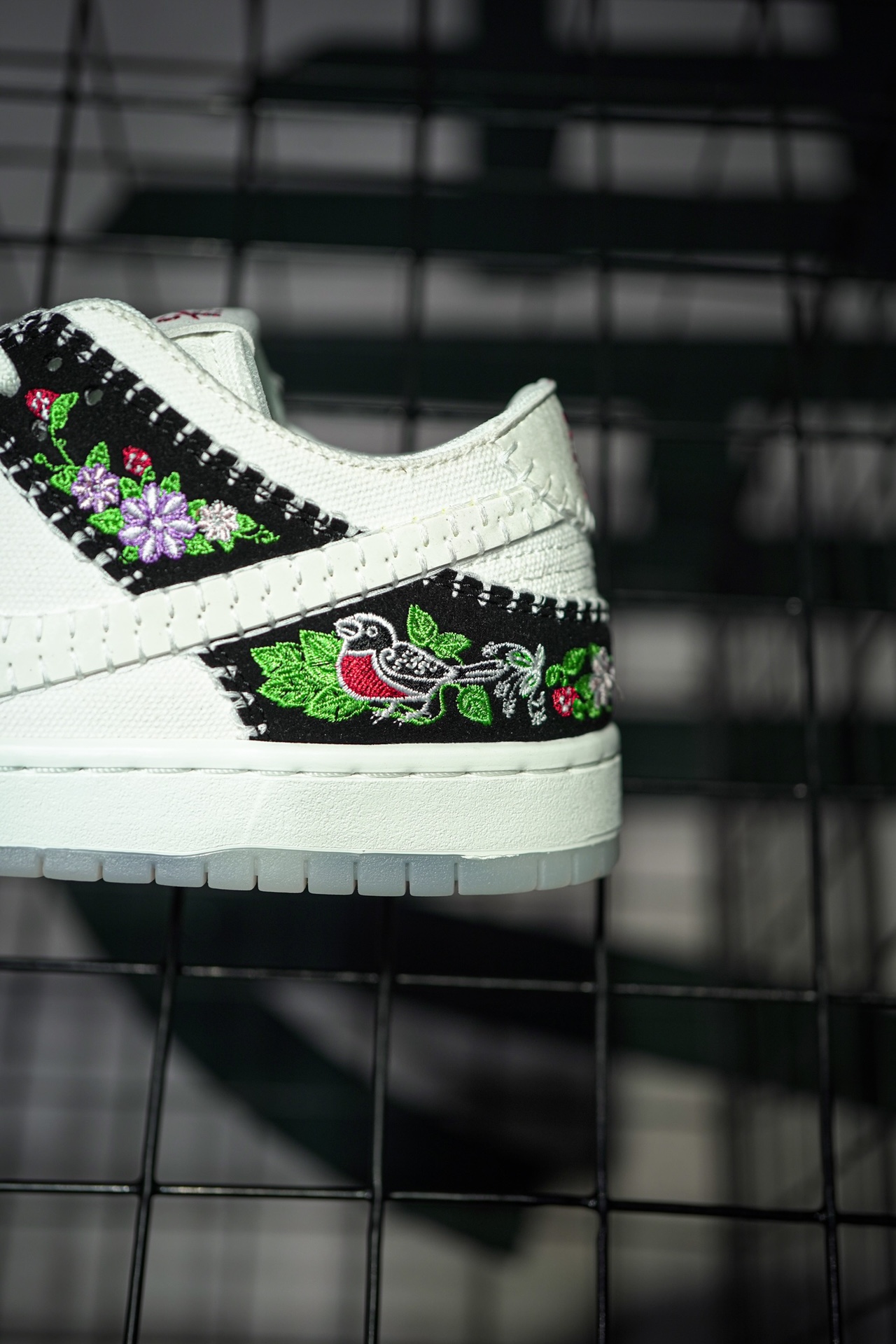 Nike SB Dunk Low Decon N7 Black Sail