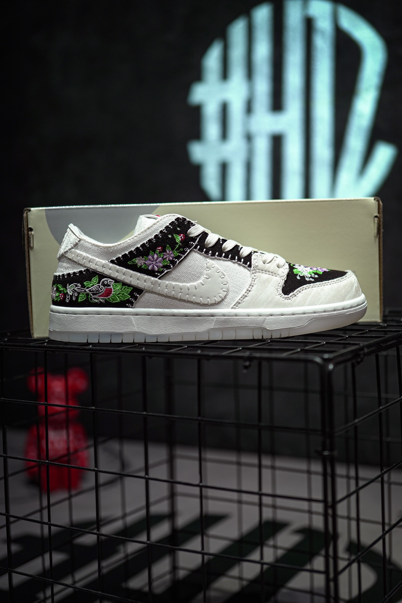 Nike SB Dunk Low Decon N7 Black Sail