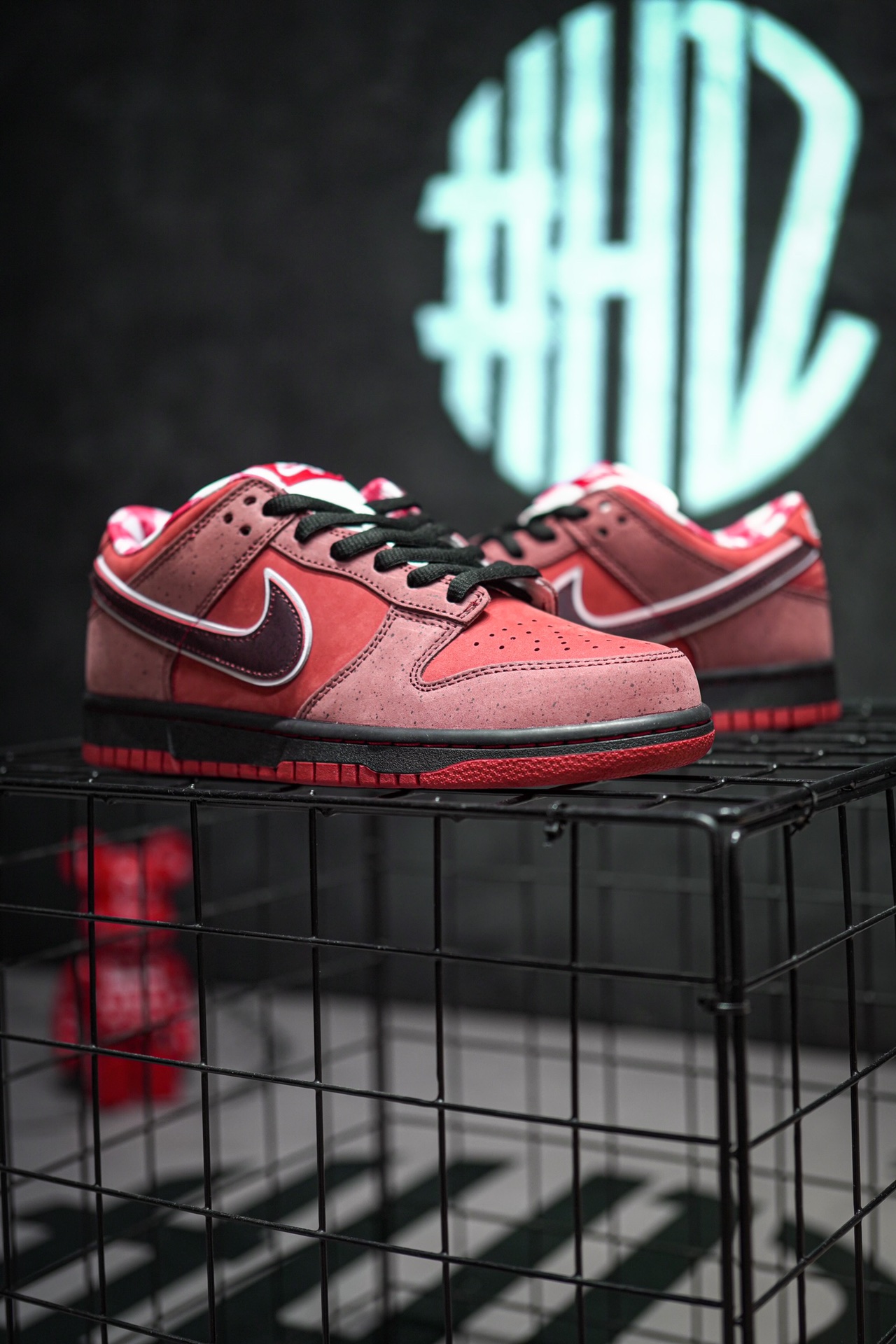 Concepts x NIKE SB Dunk Low Red Lobster