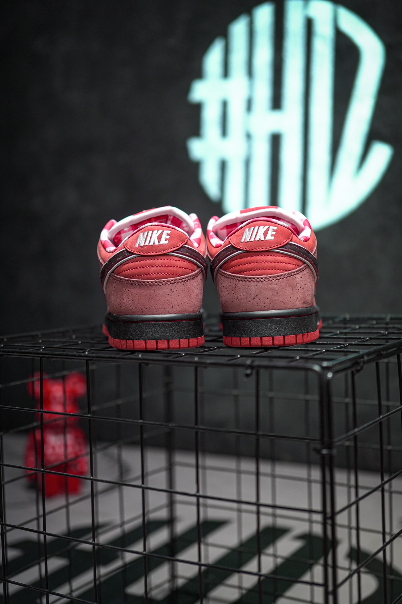 Concepts x NIKE SB Dunk Low Red Lobster