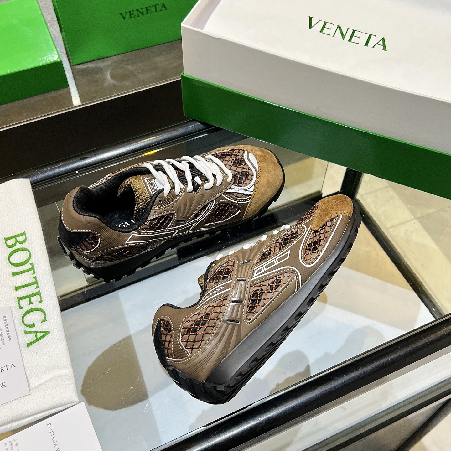 Bottega Veneta 12 colors
