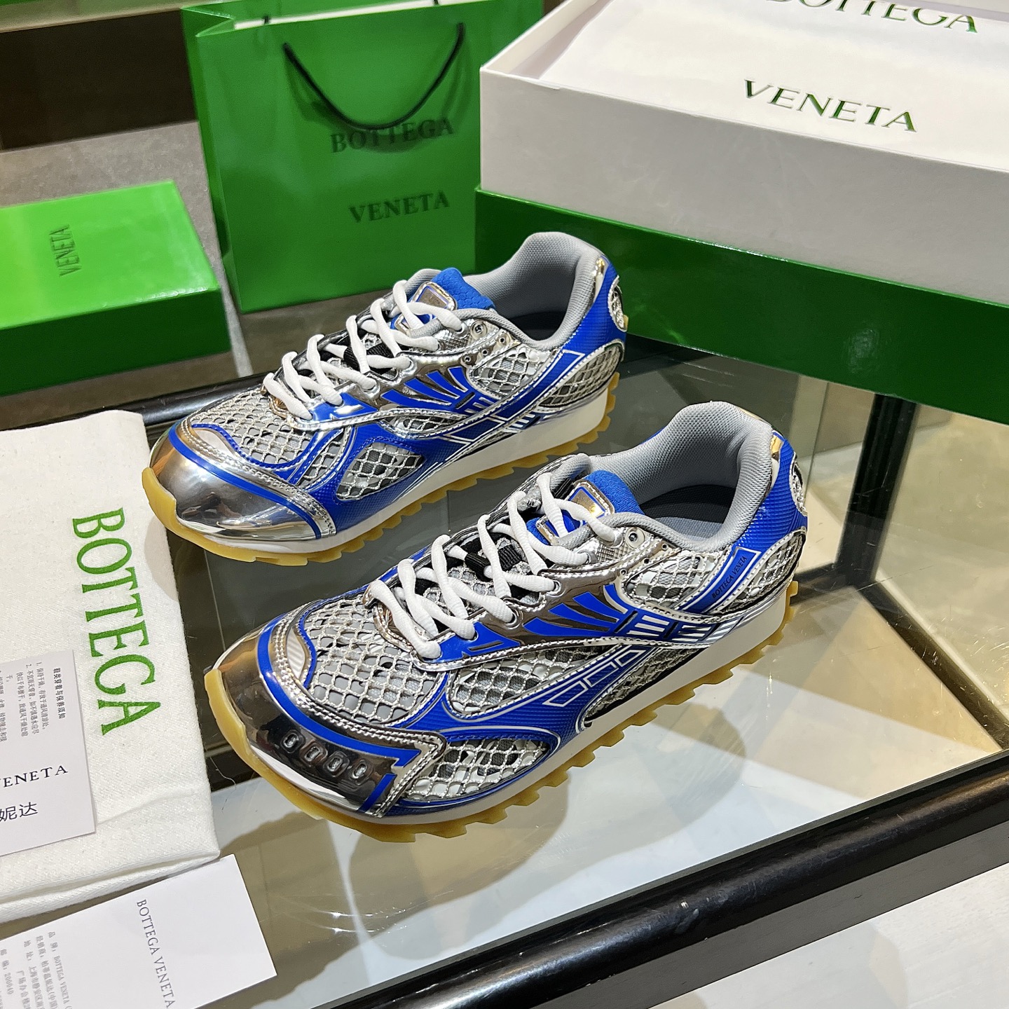 Bottega Veneta 12 colors
