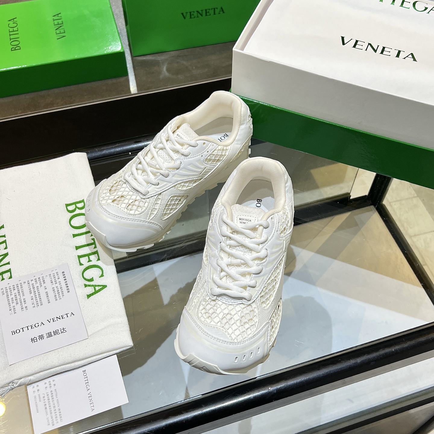 Bottega Veneta 12 colors