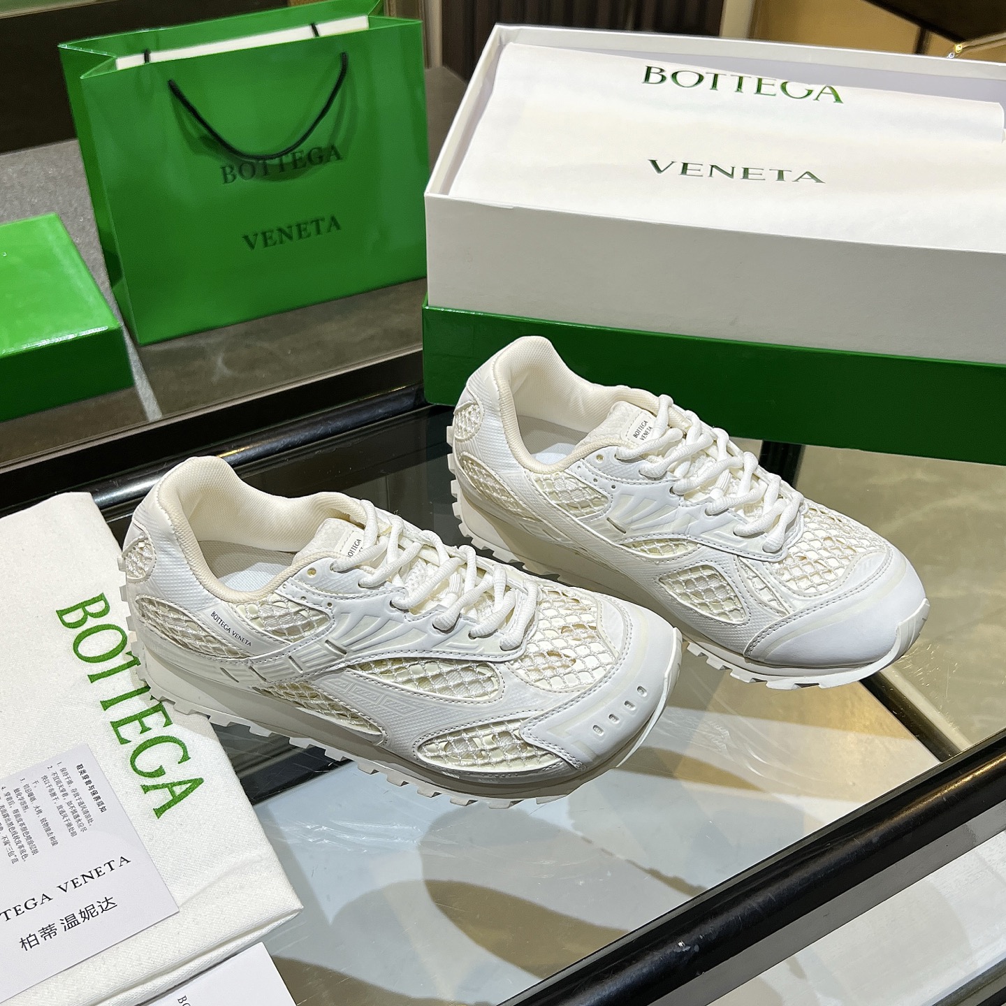 Bottega Veneta 12 colors