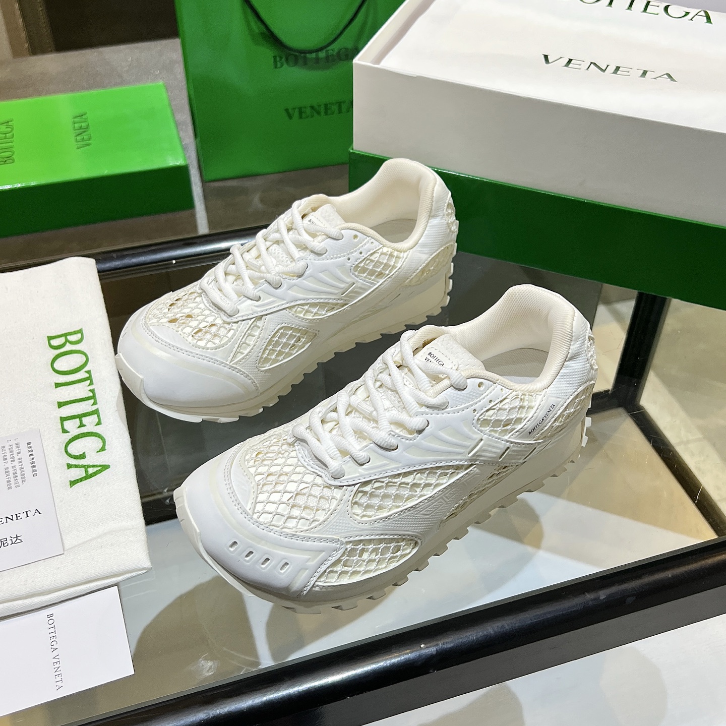 Bottega Veneta 12 colors