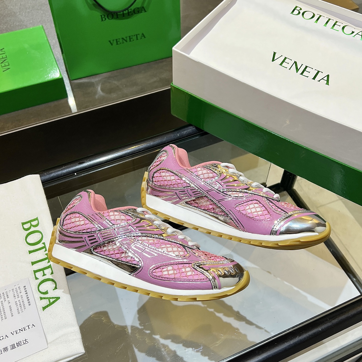 Bottega Veneta 12 colors