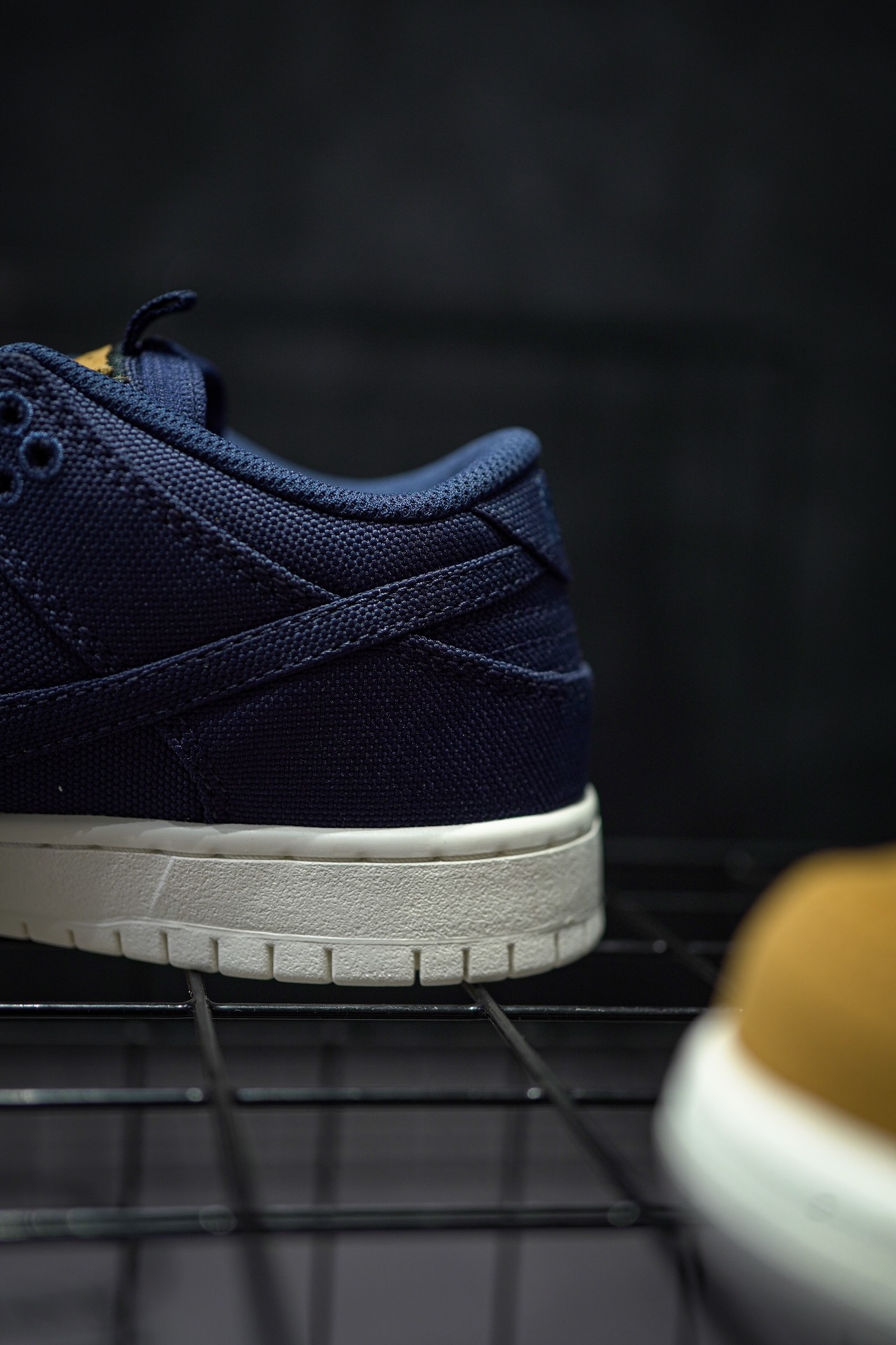 Nike SB Dunk Low Pro PRM 90s Backpack