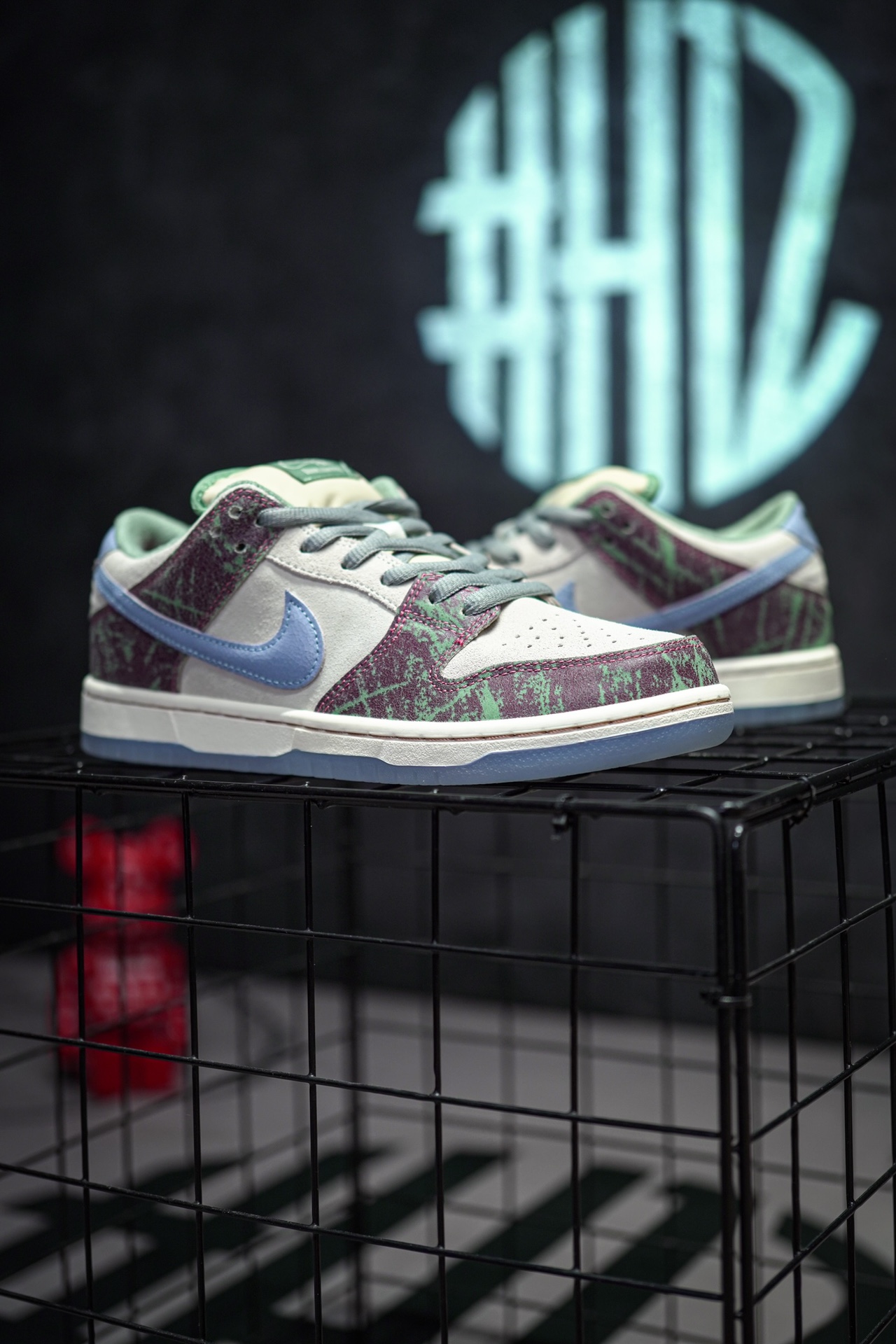 Nike SB Dunk Low Crenshaw Skate Club