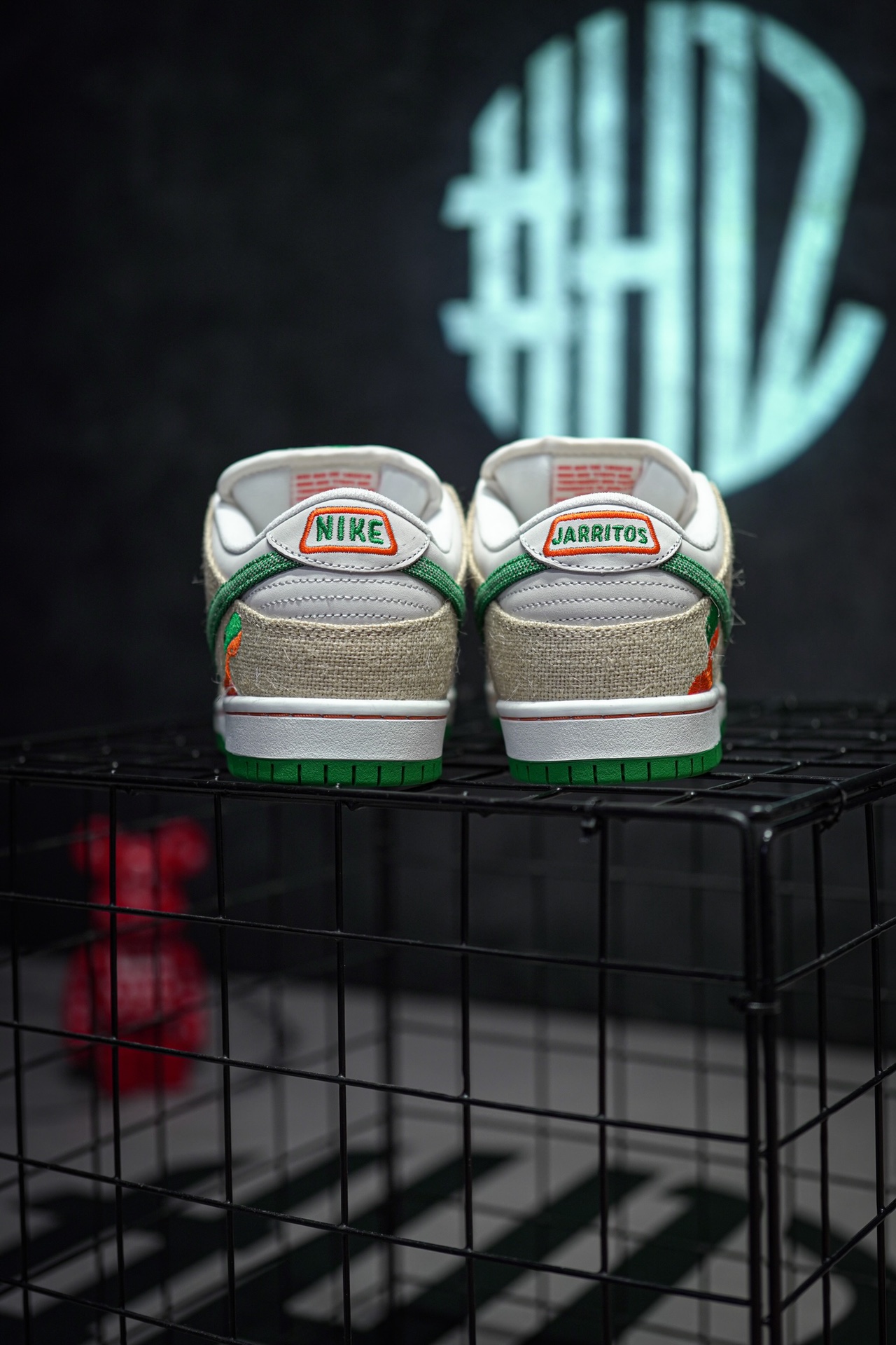Jarritos x NIKE SB Dunk Low "Phantom and Malachite"
