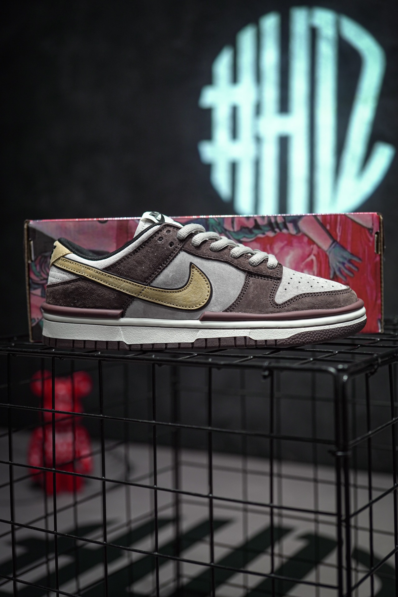 Otomo Katsuhiro x NIKE Dunk Low