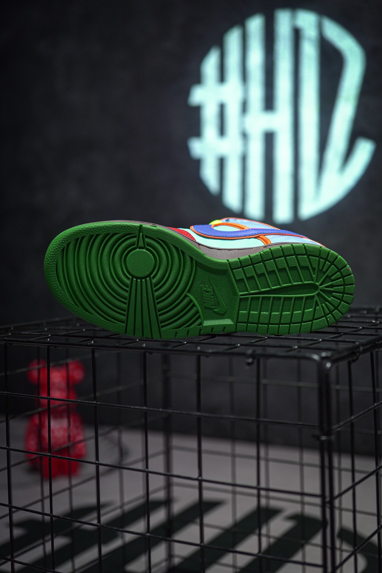 Nike SB Dunk Low What The Paul